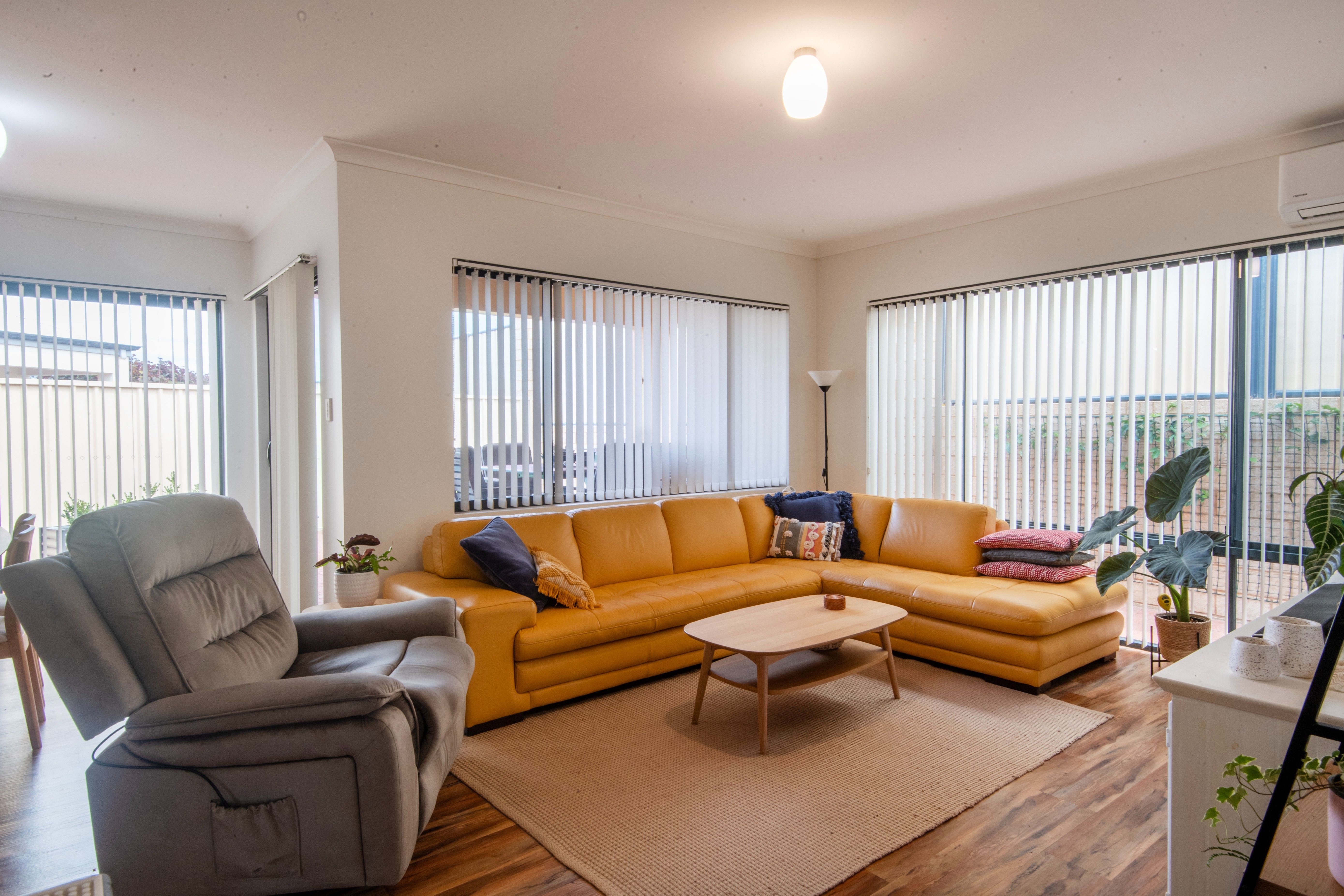9 Damia Circle — photo 3 of 13