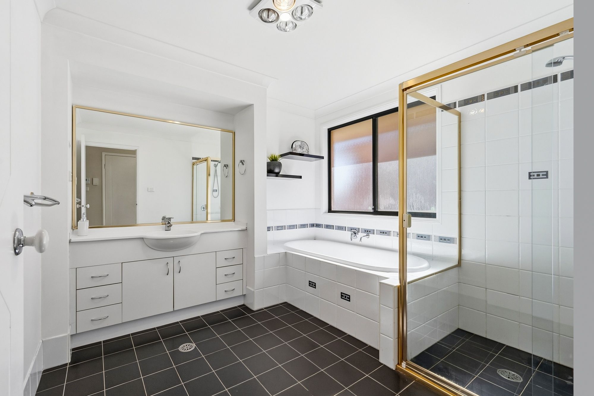4 Turbott Avenue — photo 19 of 27