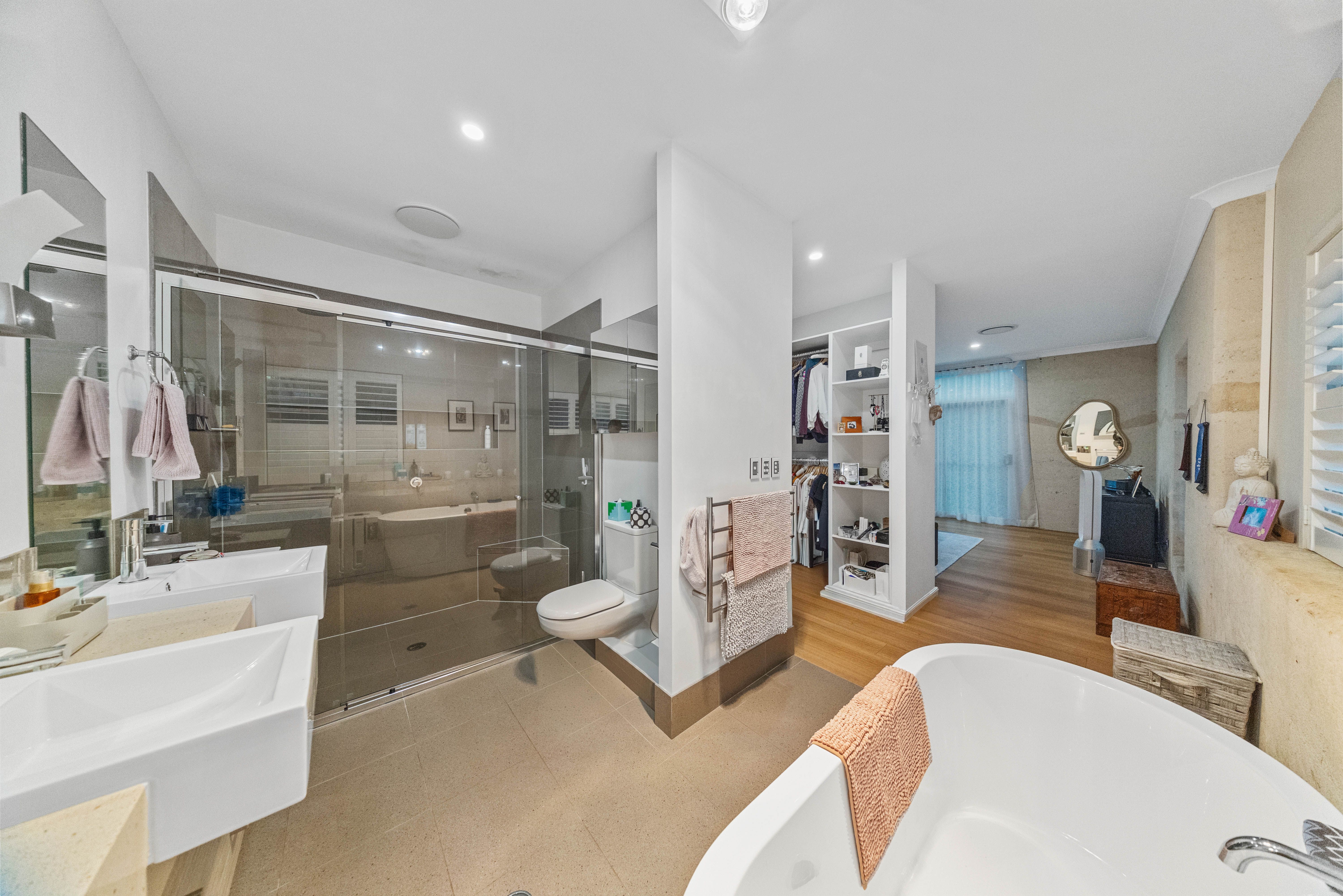 15 Mitchell Lane — photo 10 of 30