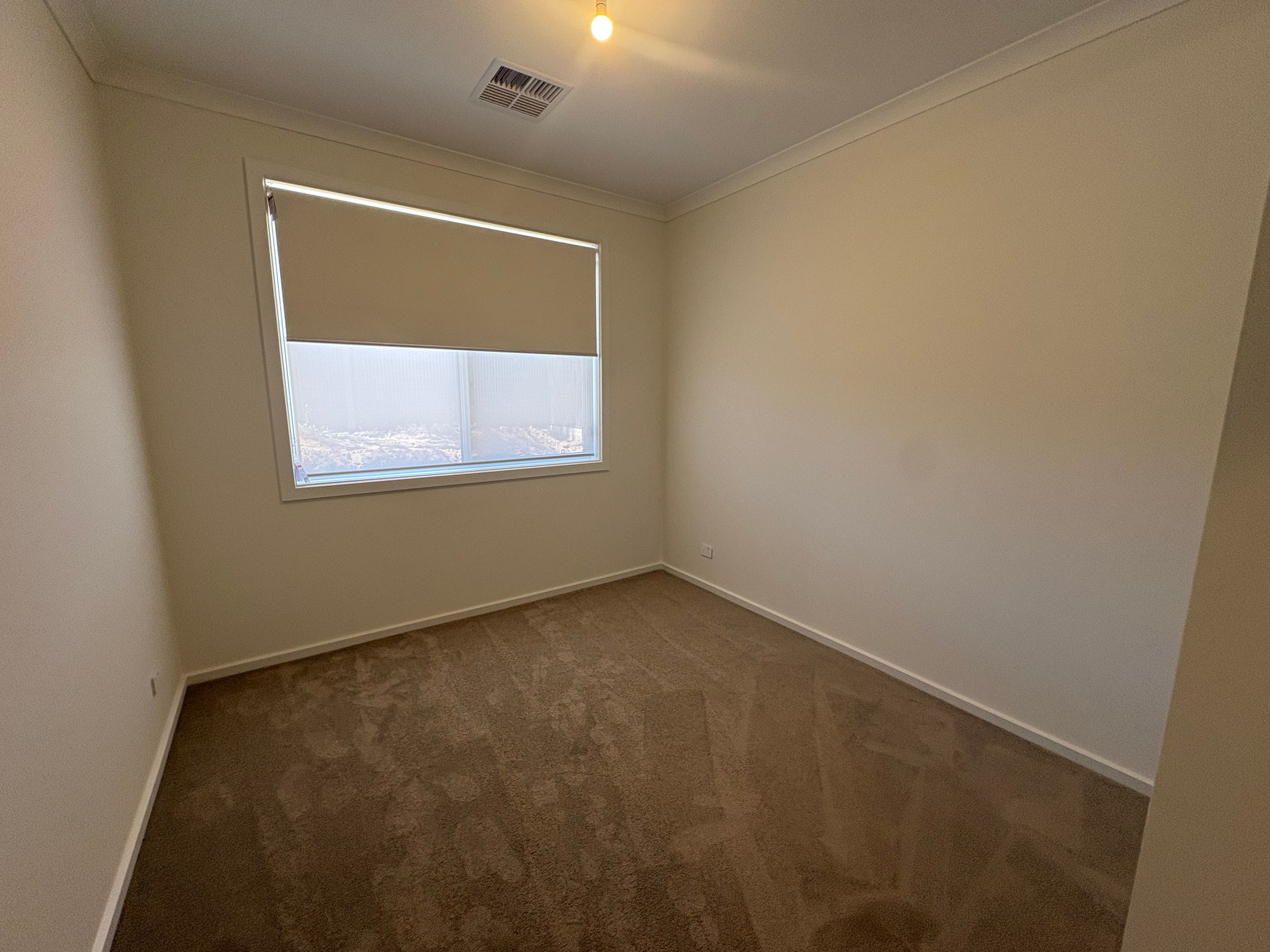 9 Wallace Drive — photo 11 of 14