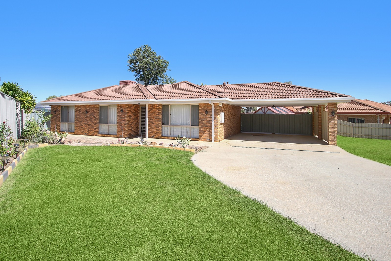 12 Darri Drive, Springdale Heights, NSW 2641
