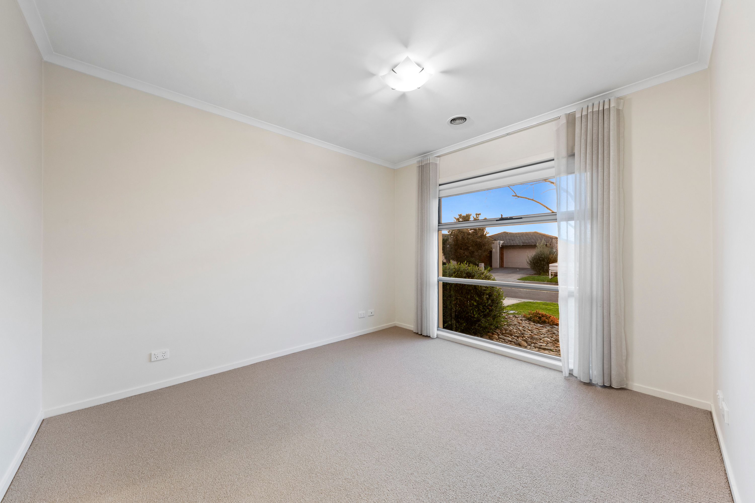 7 Bavaria Lane — photo 8 of 21
