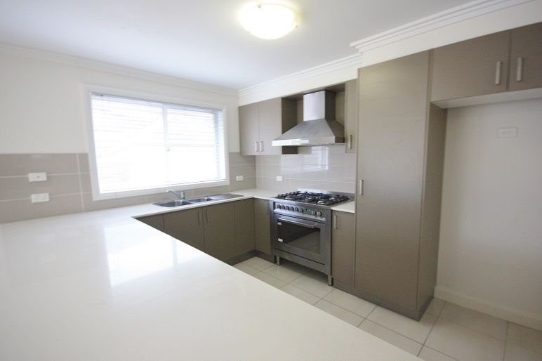 36 Santana Road, Campbelltown, NSW 2560
