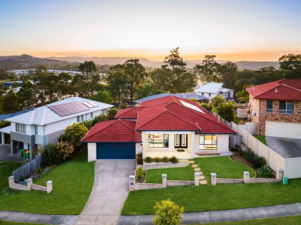 8 John Francis Drive, Carrara QLD 4211