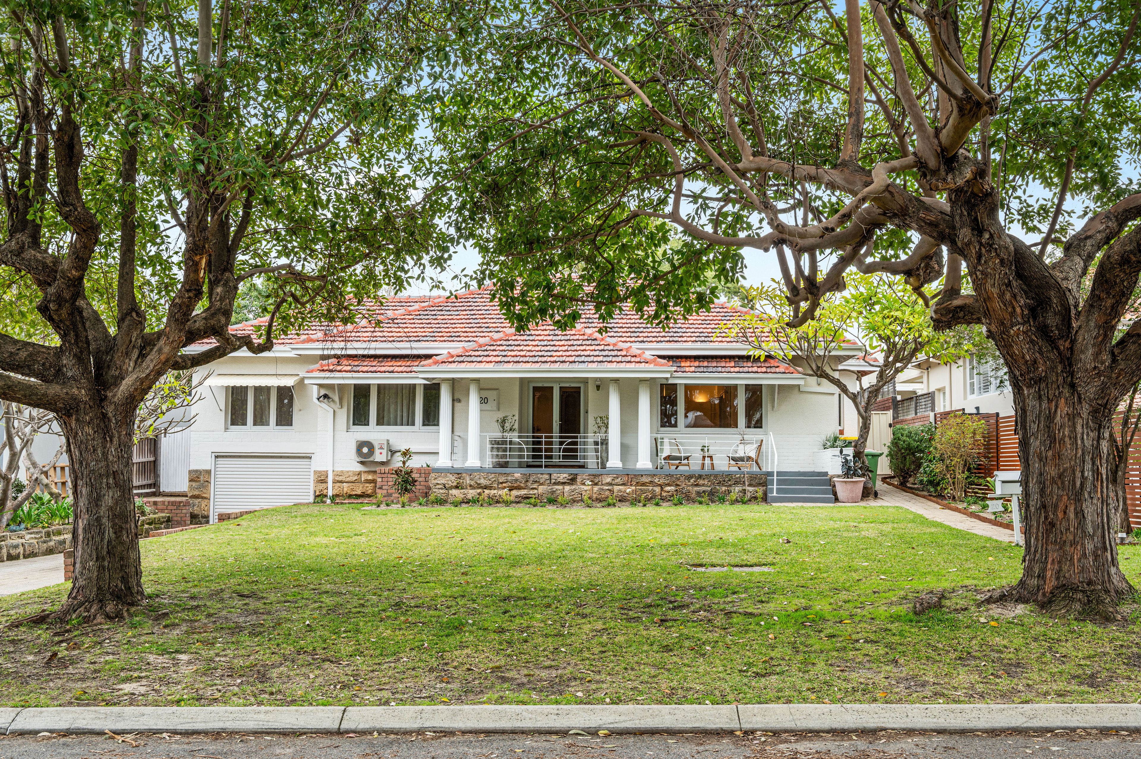 20 Davies Road — photo 2 of 19