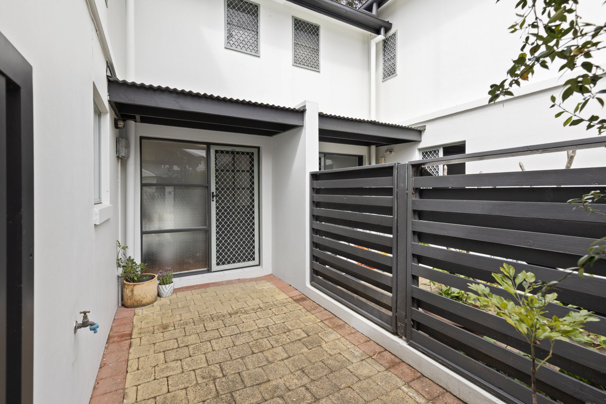 35/1 University Drive — photo 19 of 26