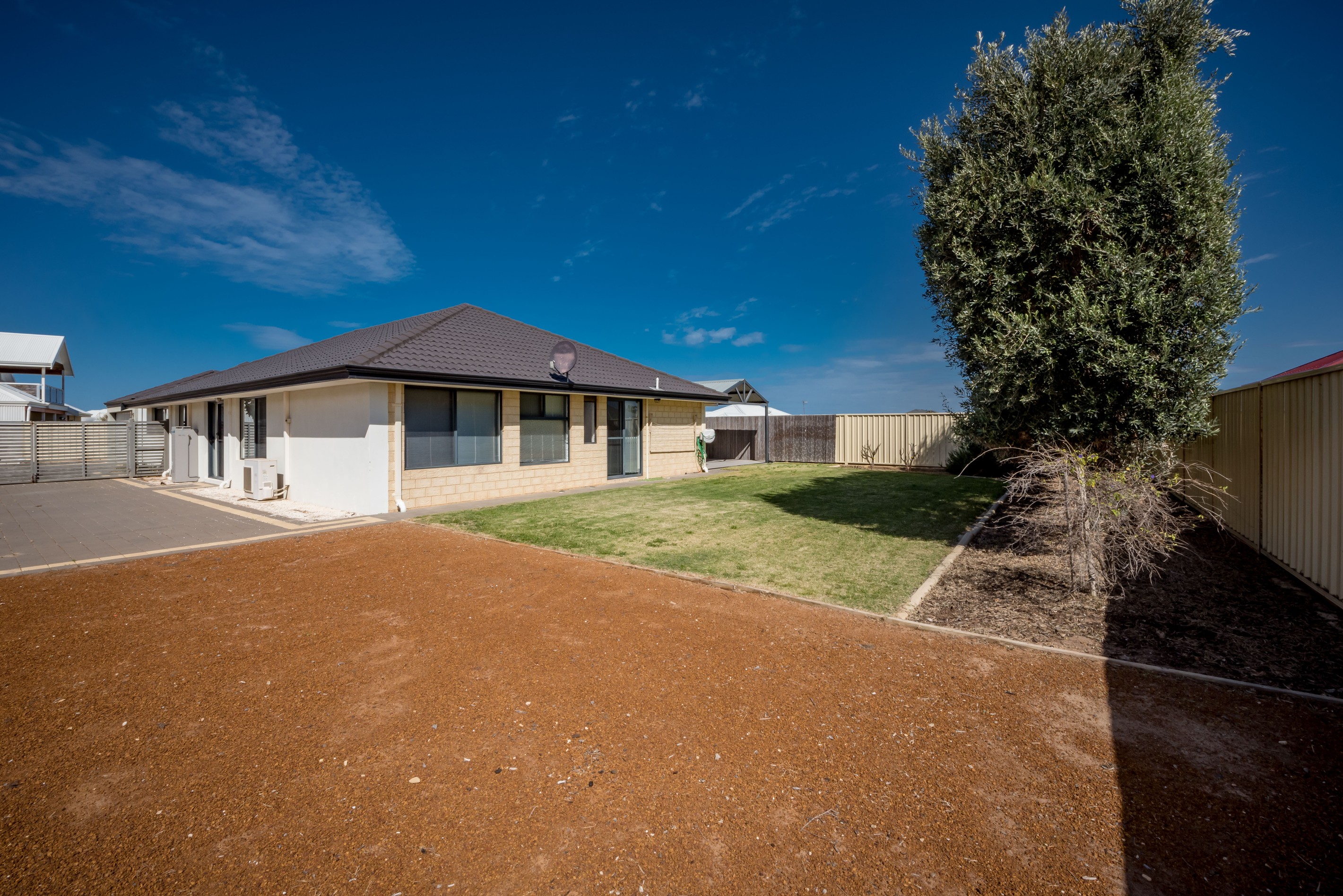 22 Yolanda Edge, Wandina, WA 6530
