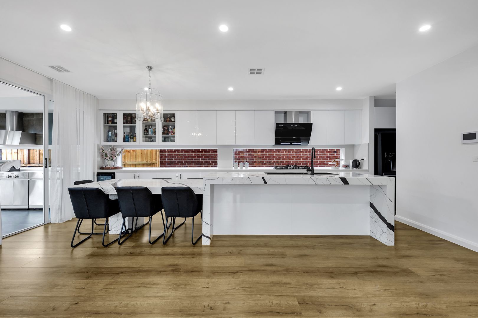 20 Clowes Street, Mickleham, VIC 3064