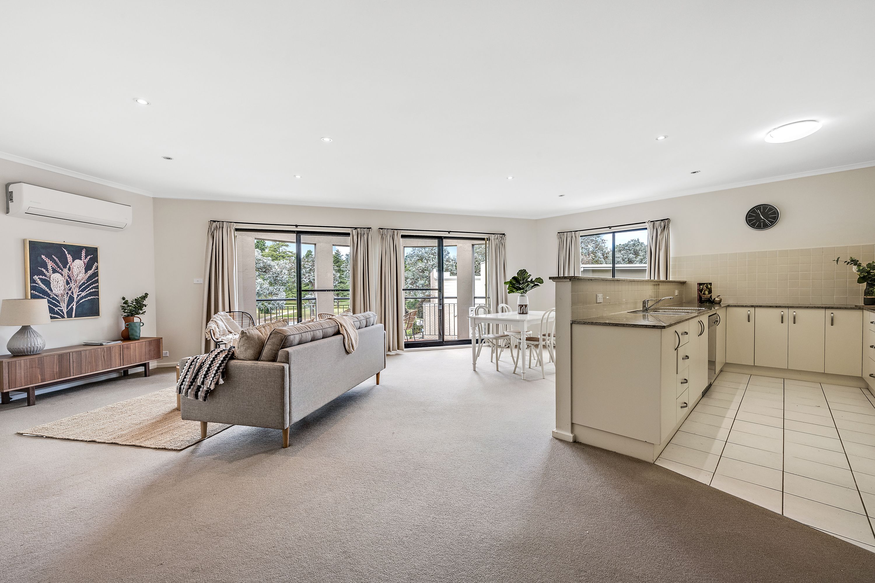 2/5 Wise Street, Braddon, ACT 2612