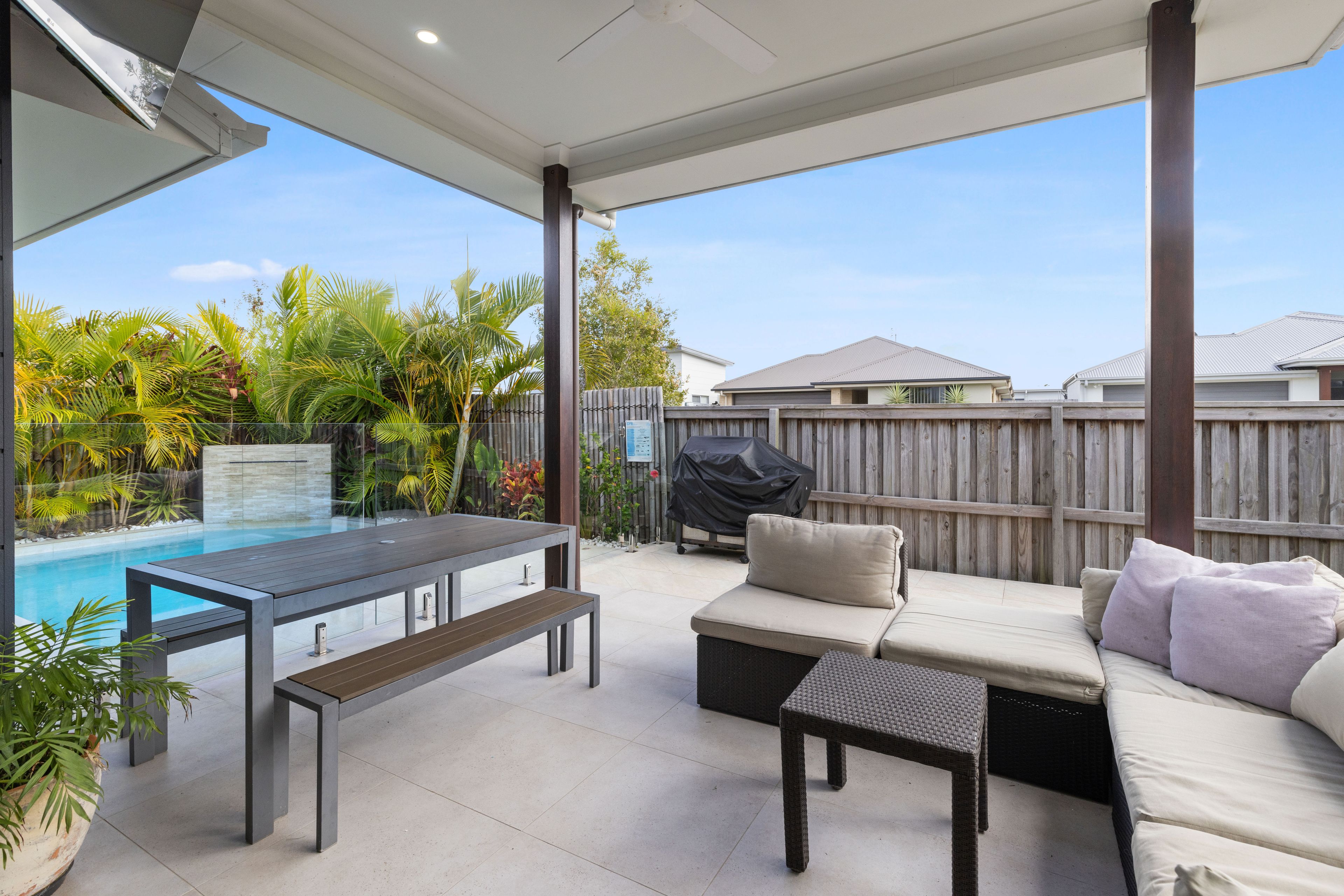 10 Pearl Crescent, Caloundra West, QLD 4551