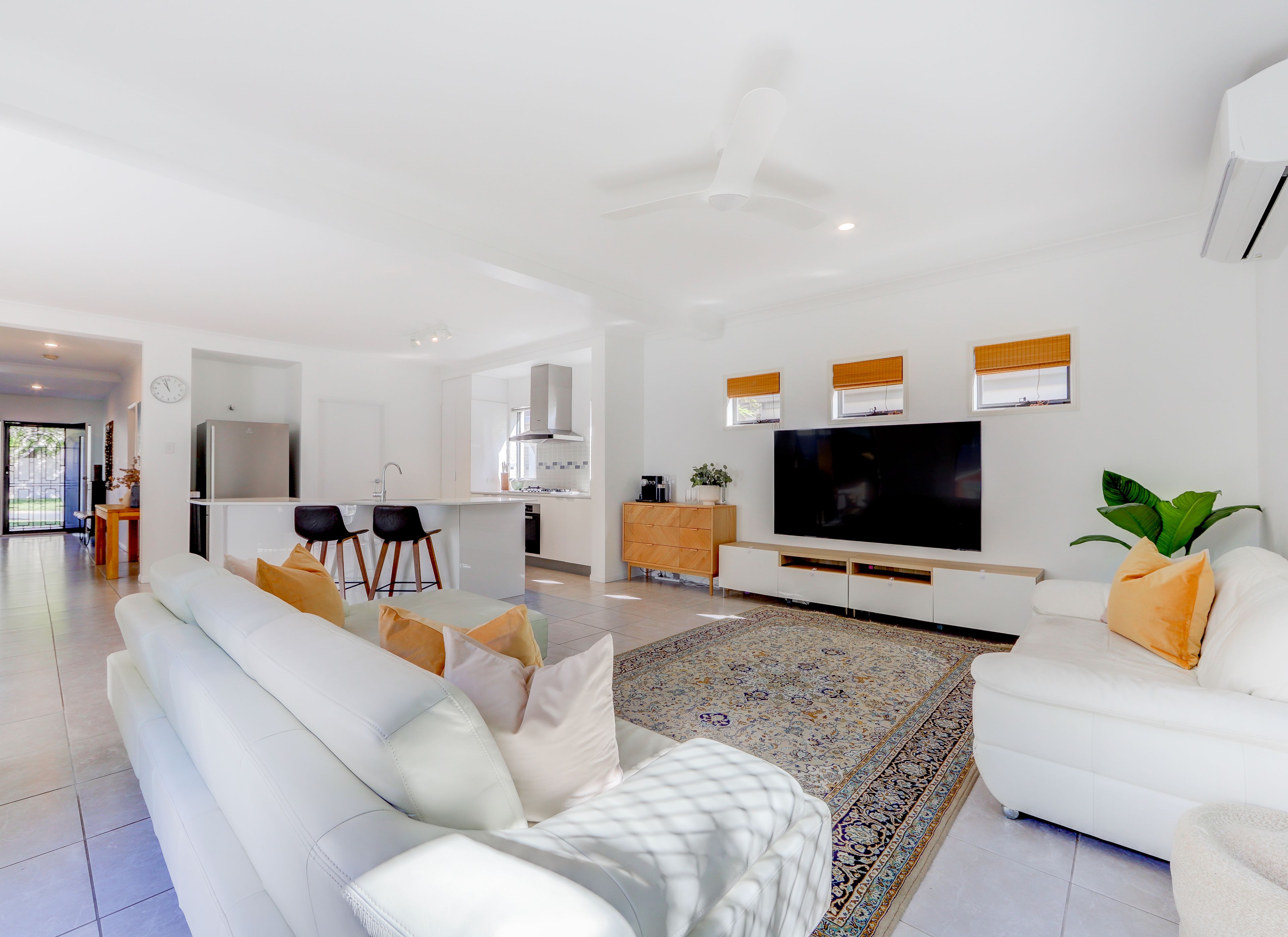 19 Saint Paul Crescent, Varsity Lakes, QLD 4227