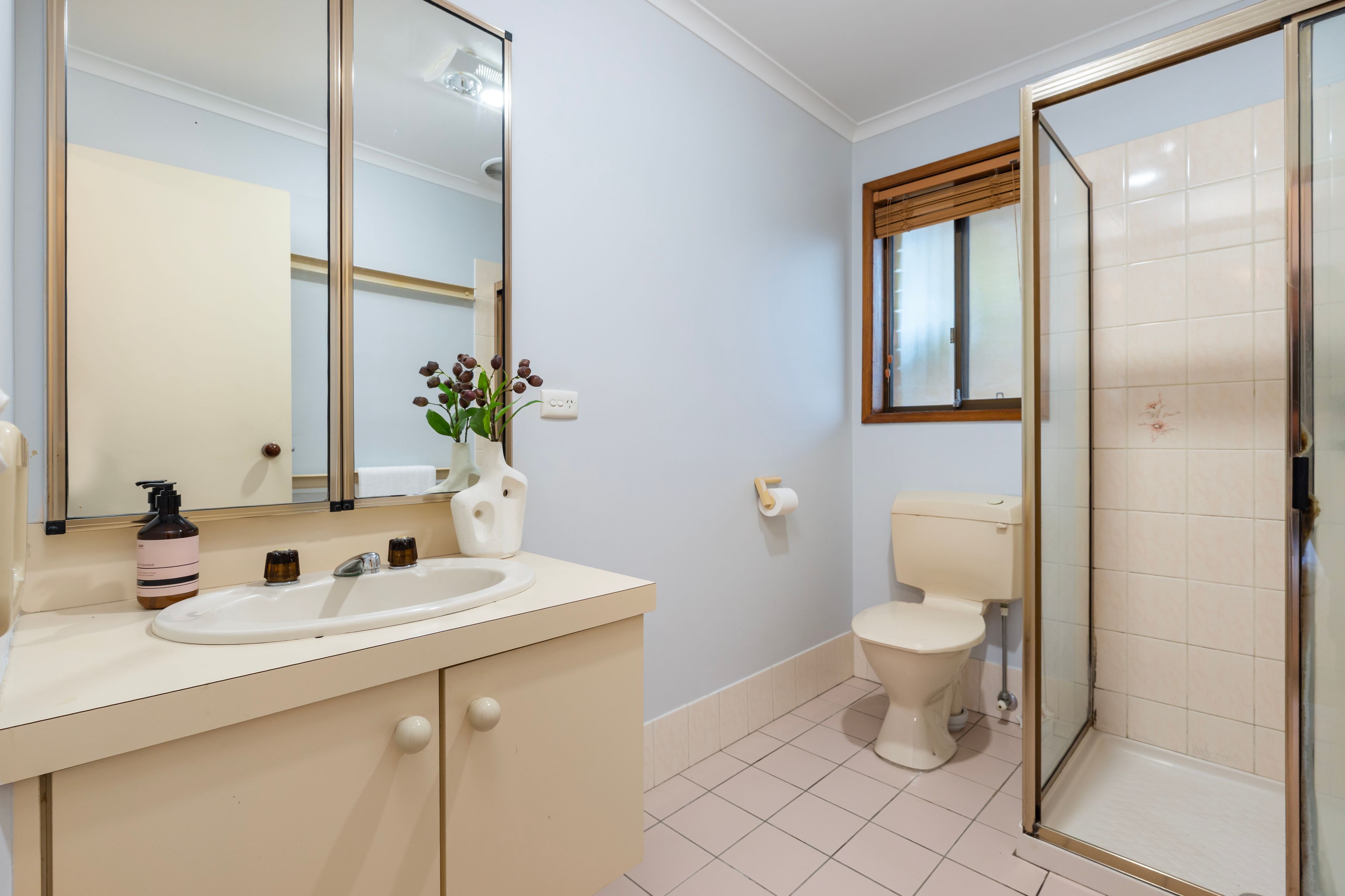 8 Ditmann Place — photo 10 of 22