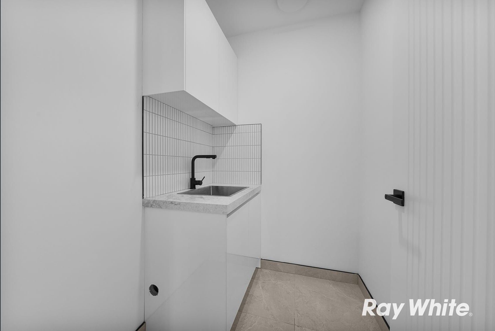 35 Turquoise Way — photo 12 of 12