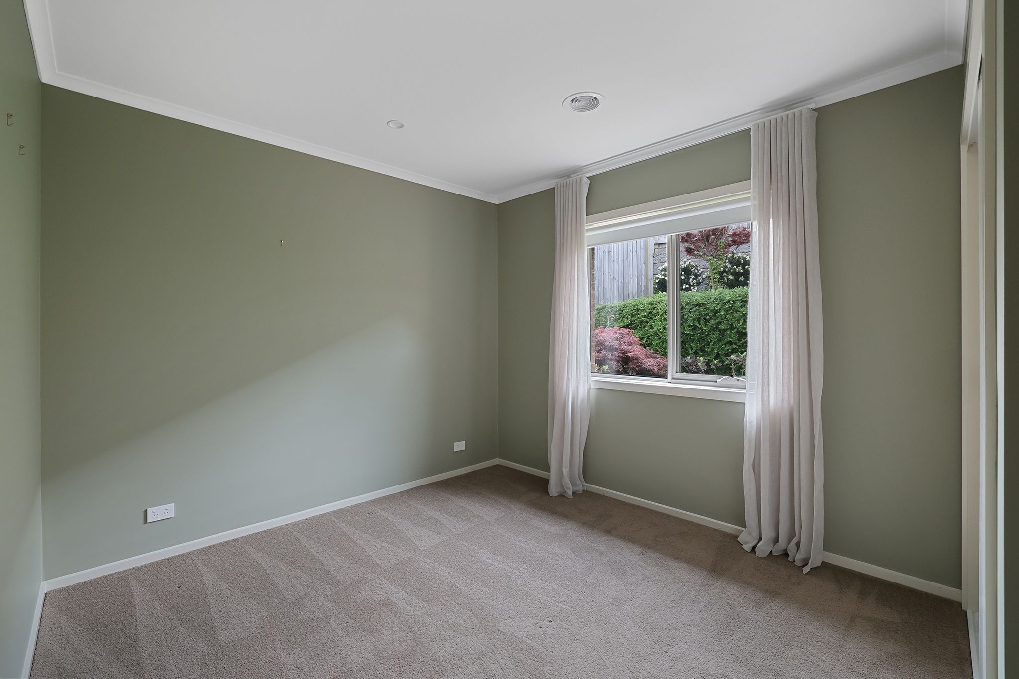 18 Illawarra Boulevard — photo 18 of 30
