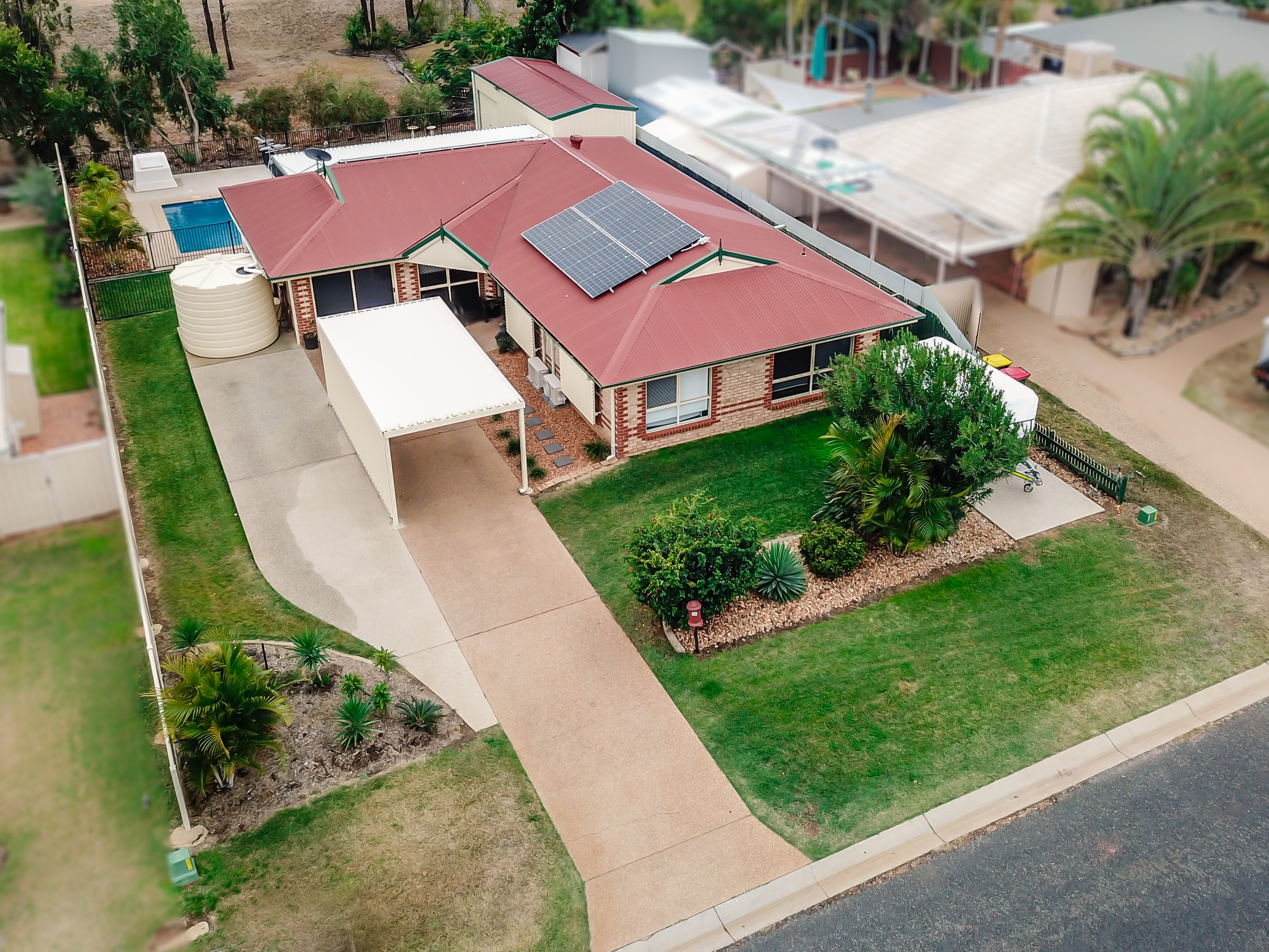 70 Crinum Crescent, Emerald, QLD 4720