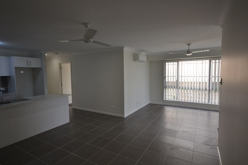 1/24 Cardamon Crescent, Glenvale, QLD 4350
