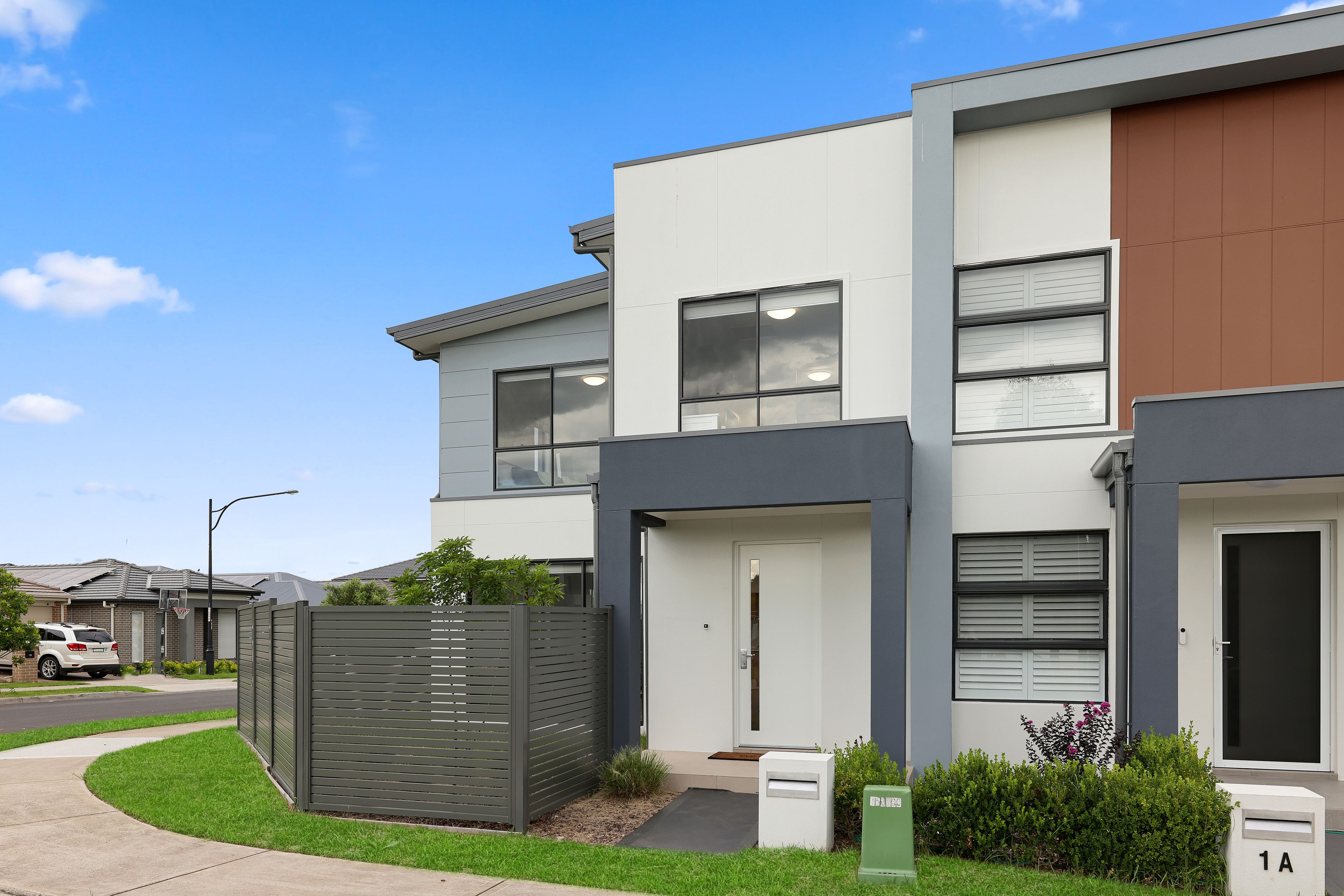 1 Navy Road, JORDAN SPRINGS, NSW 2747