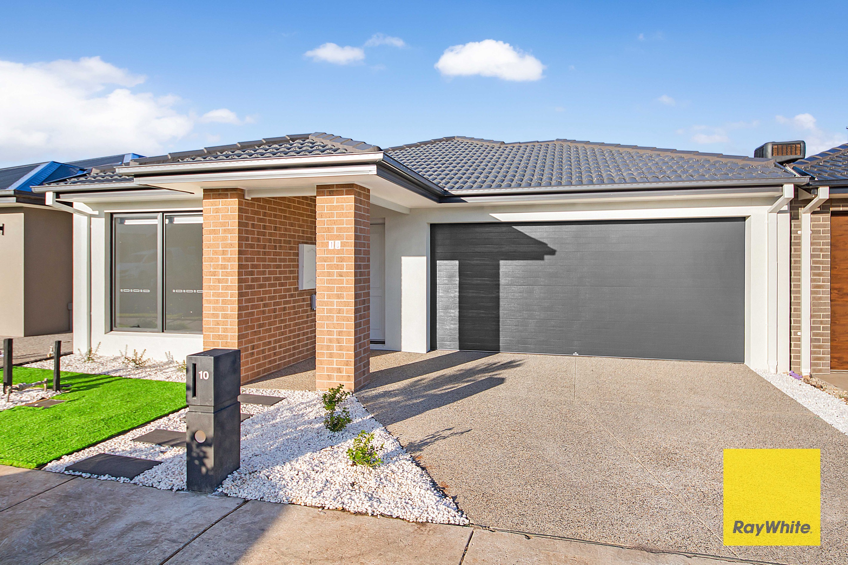 10 Farleigh Drive, Tarneit, VIC 3029