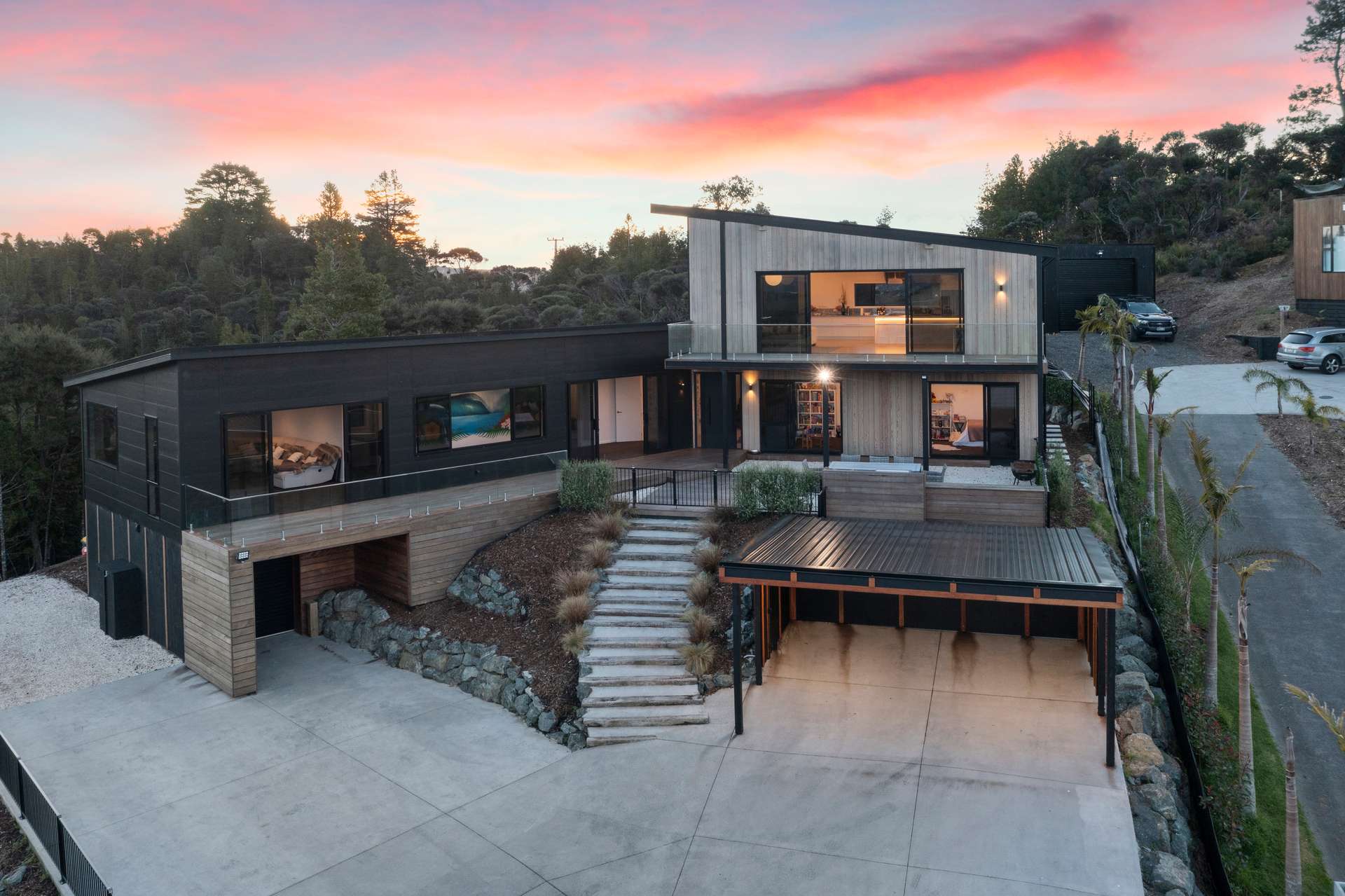 246 Hillcrest Road, Hatfields Beach, Wainui, Rodney Real Estate Ray