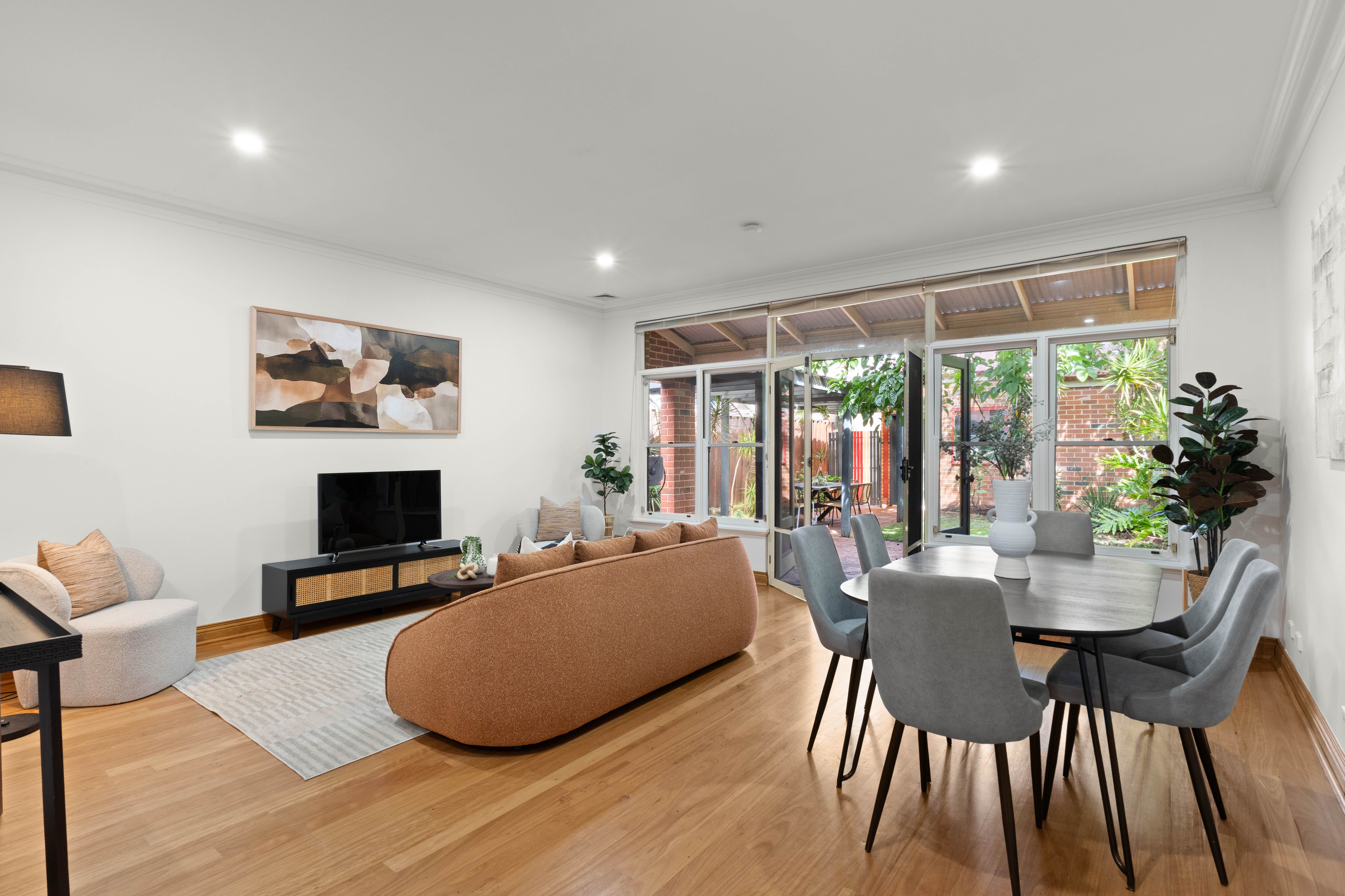 19 Tate Street — photo 6 of 23