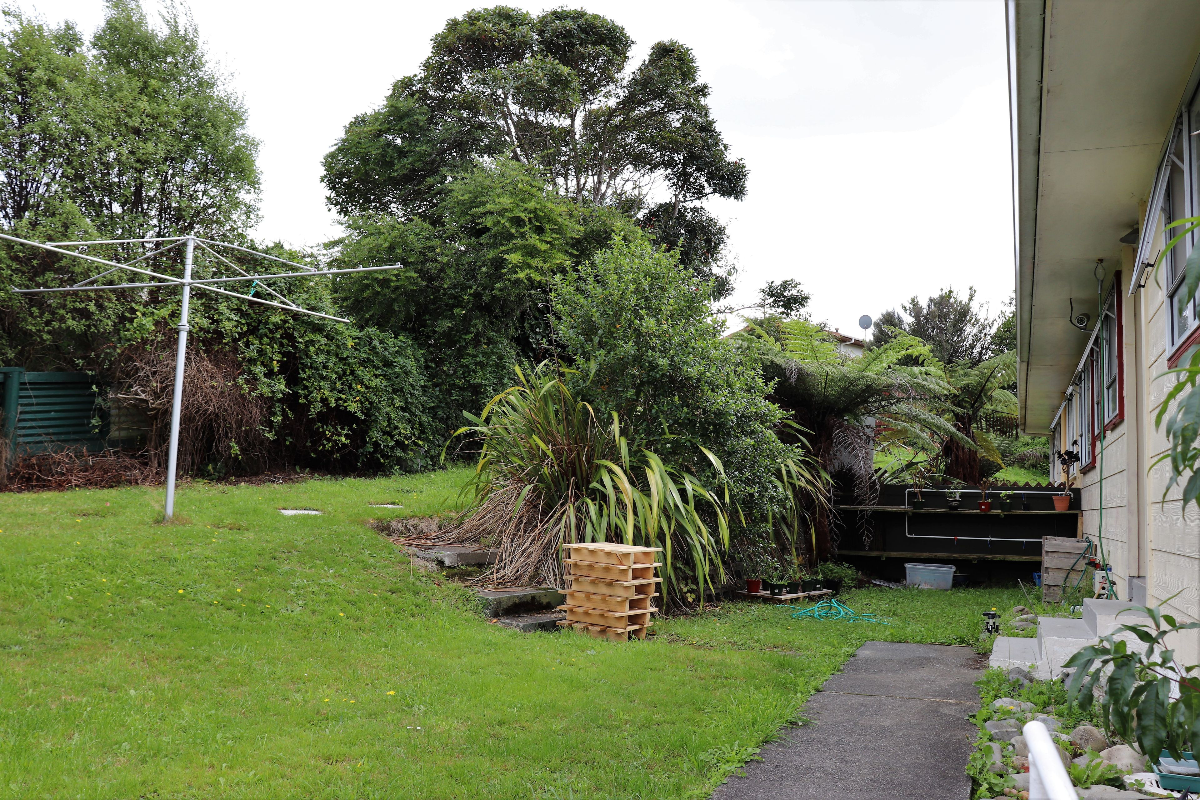 10b Newburn Grove, Wainuiomata, Lower Hutt City