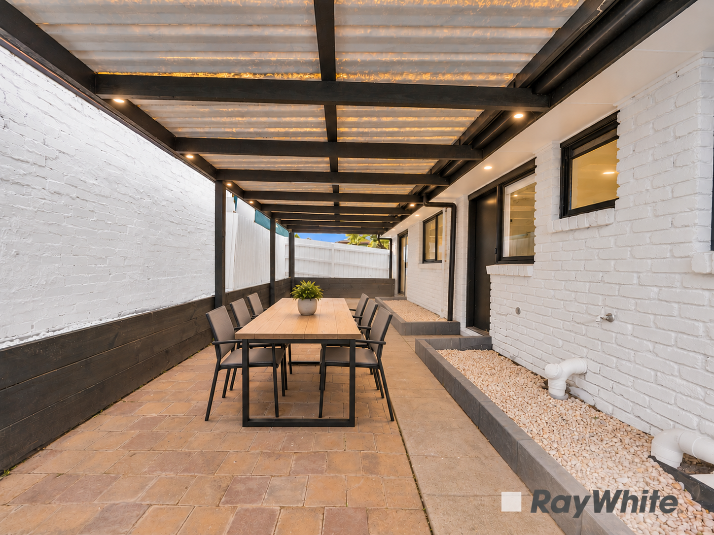 1 Mace Rise — photo 16 of 20