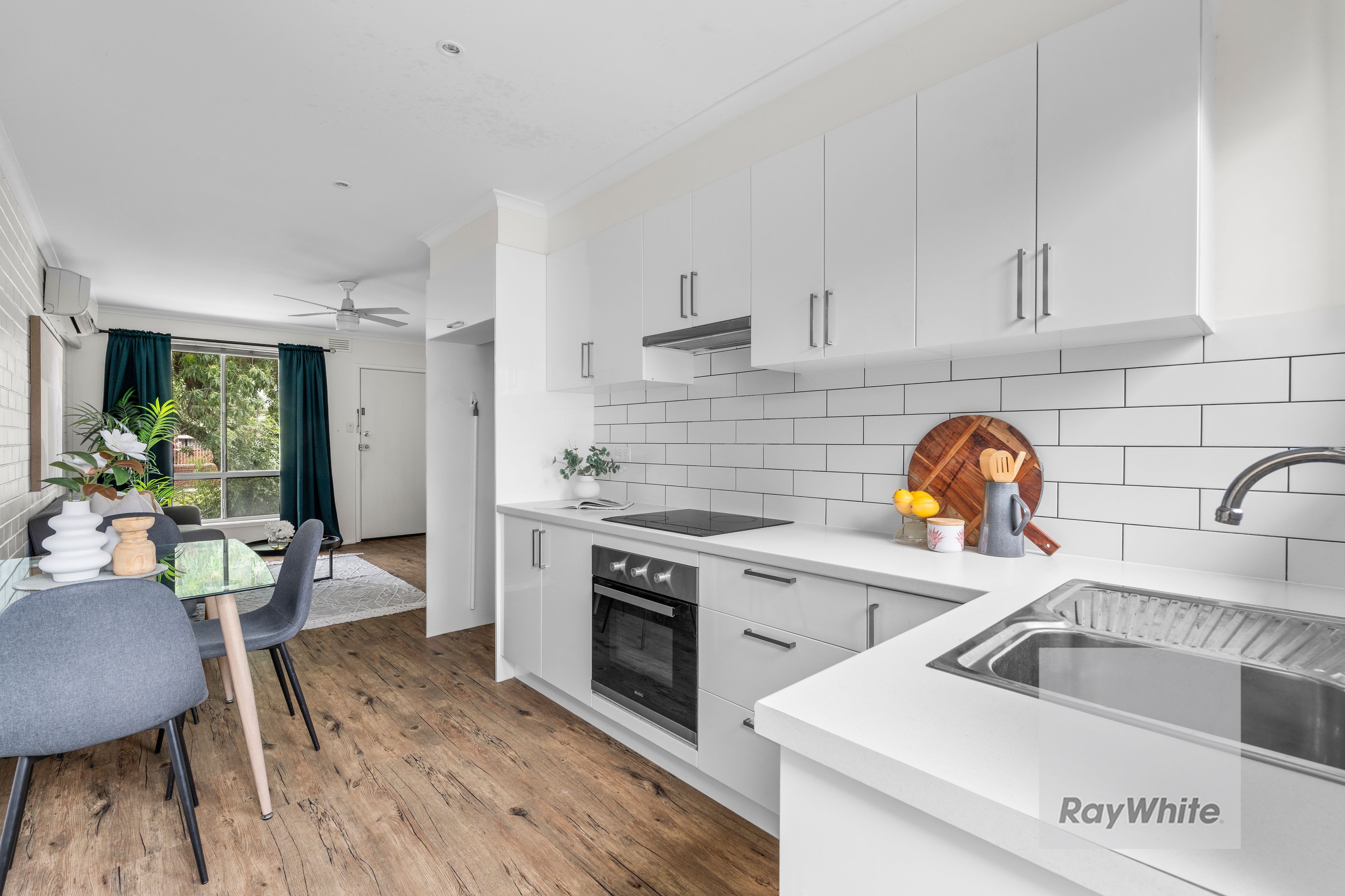 2/42 Harbury Street, Reservoir, VIC 3073