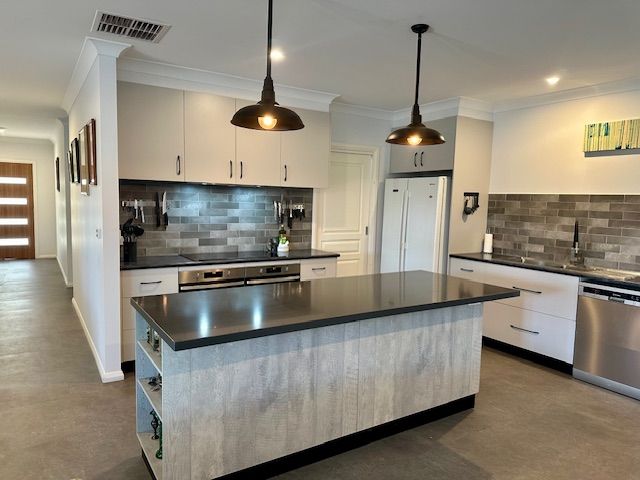 315 Honour Avenue, Corowa, NSW 2646