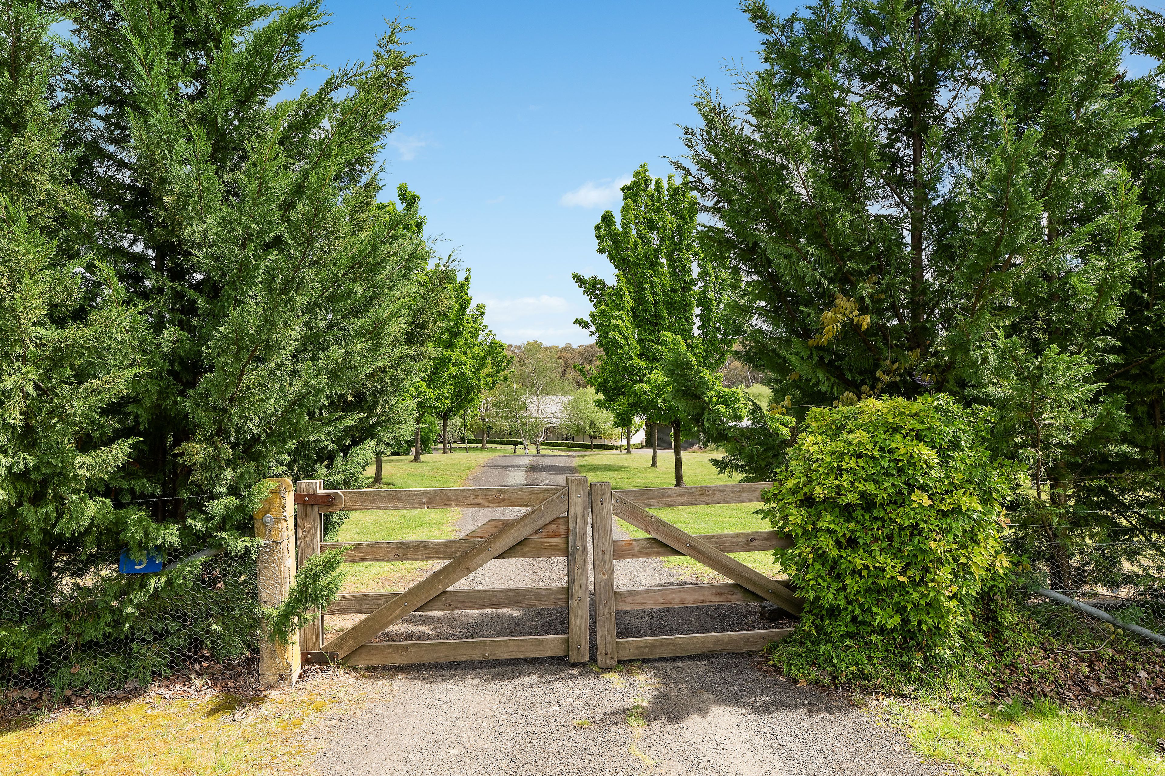 5 Ironbark Road — photo 3 of 24