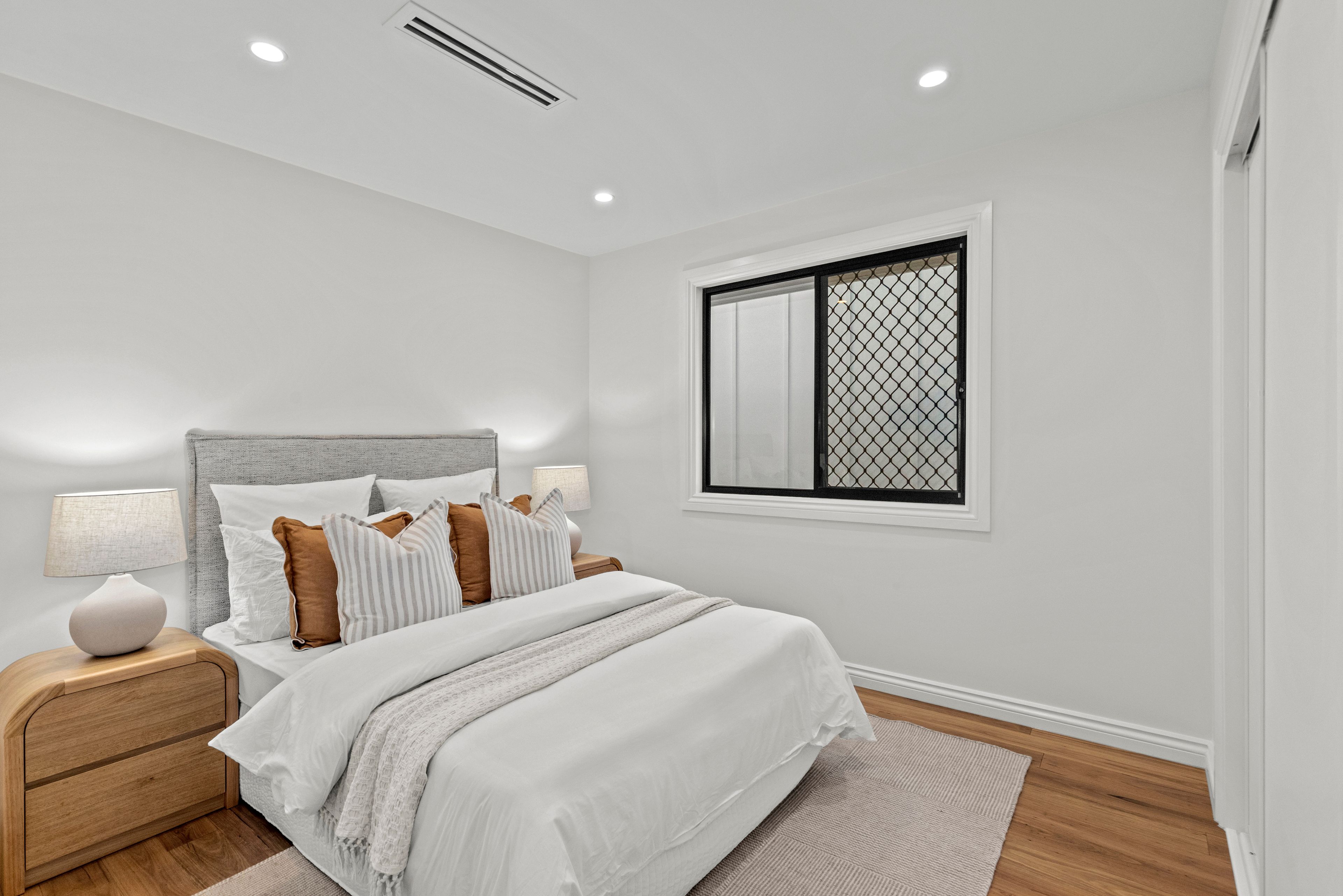 30 Dobbs Street — photo 11 of 25