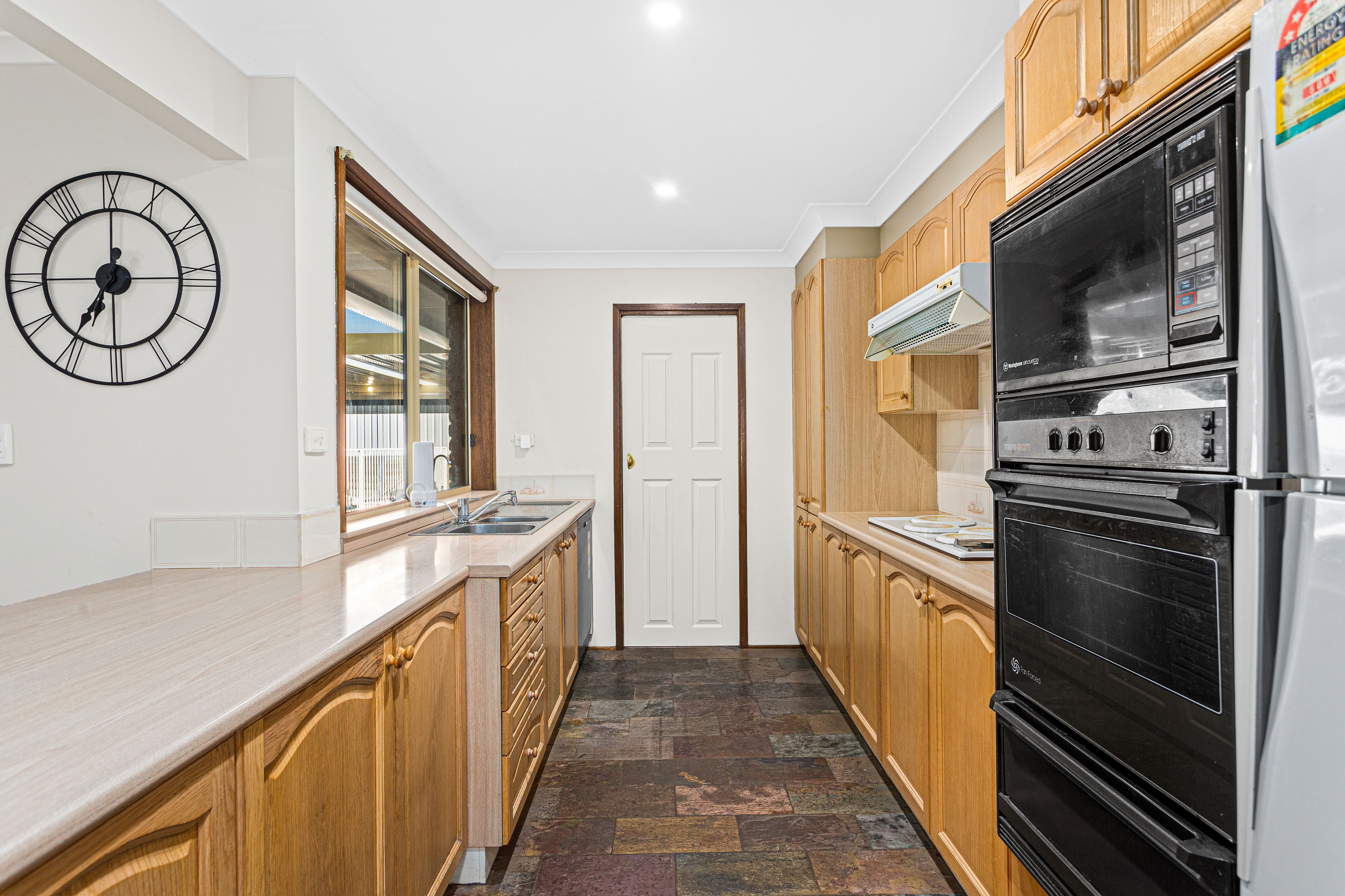 8 Macleay Place, Albion Park, NSW 2527 Sold House Ray White Albion Park