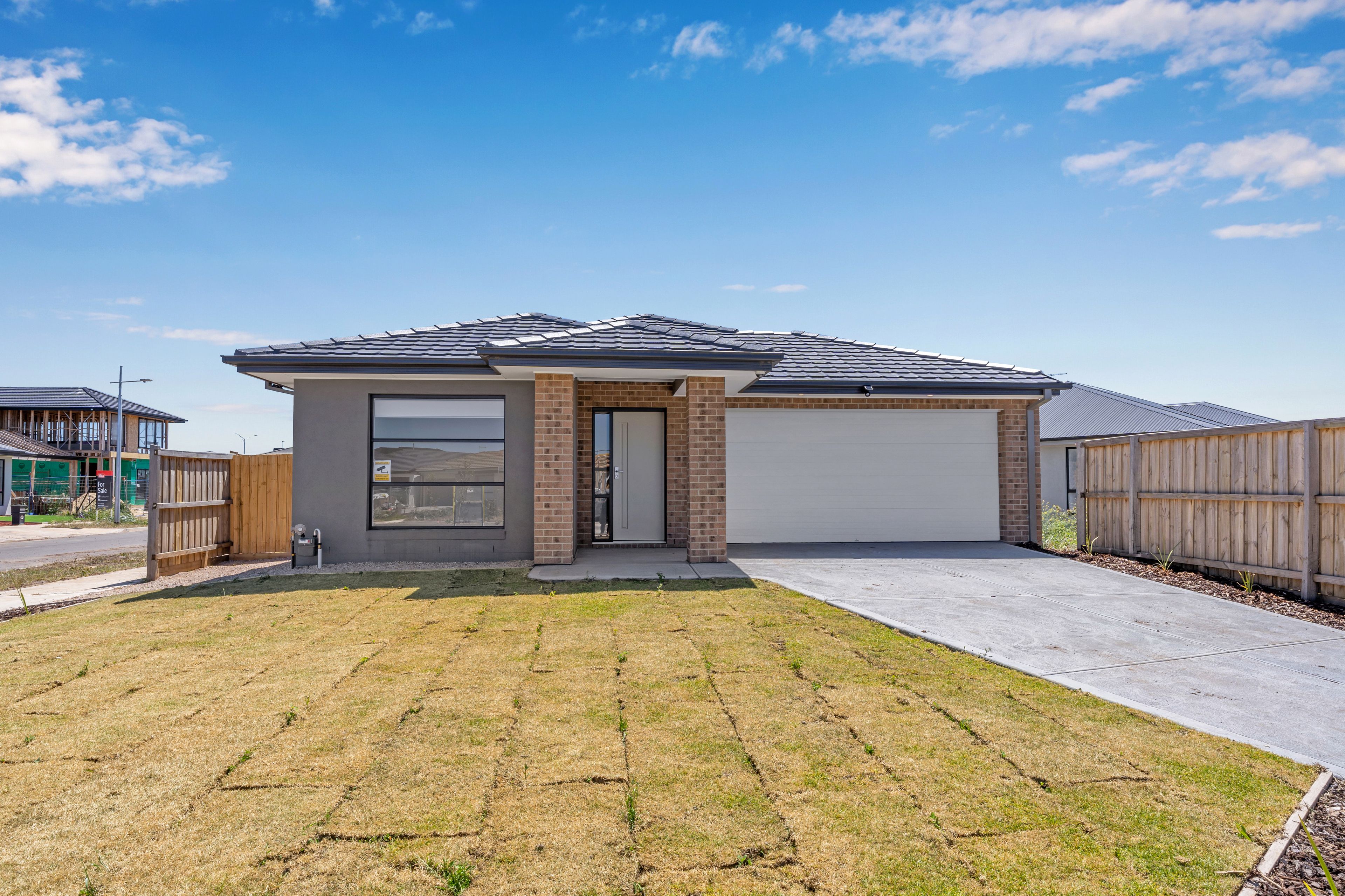 80 Palmdale Crescent, Mambourin, VIC 3024