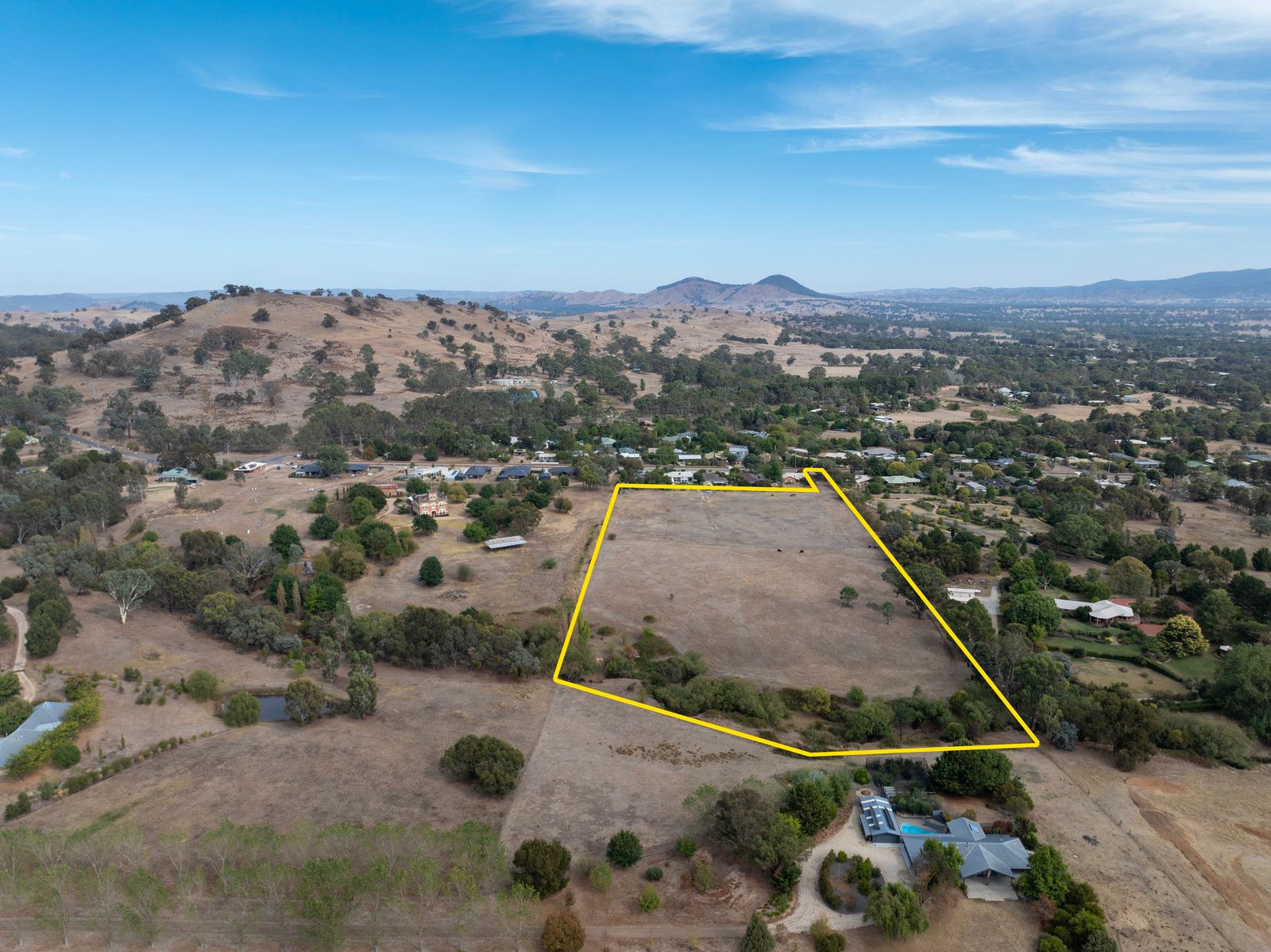 128 Highton Lane — photo 4 of 5
