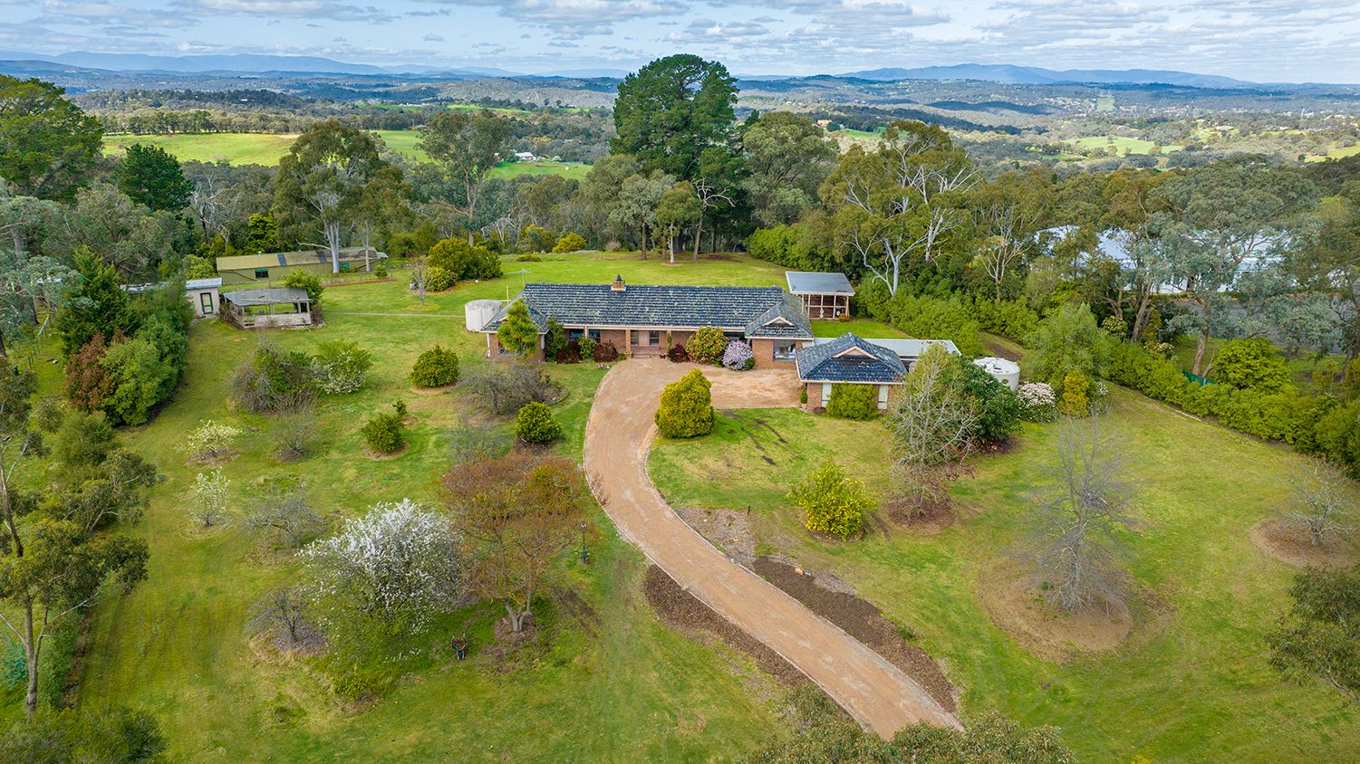 7280 Eisemans Road, Yarrambat, VIC 3091 Sold House Ray White Eltham