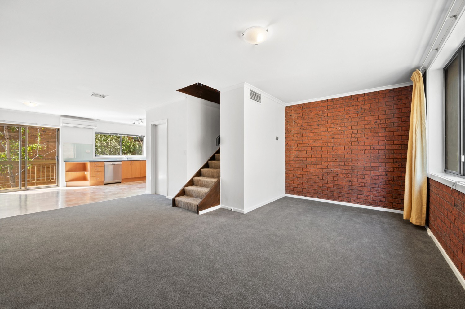 2/110 Albert Street, East Melbourne, VIC 3002