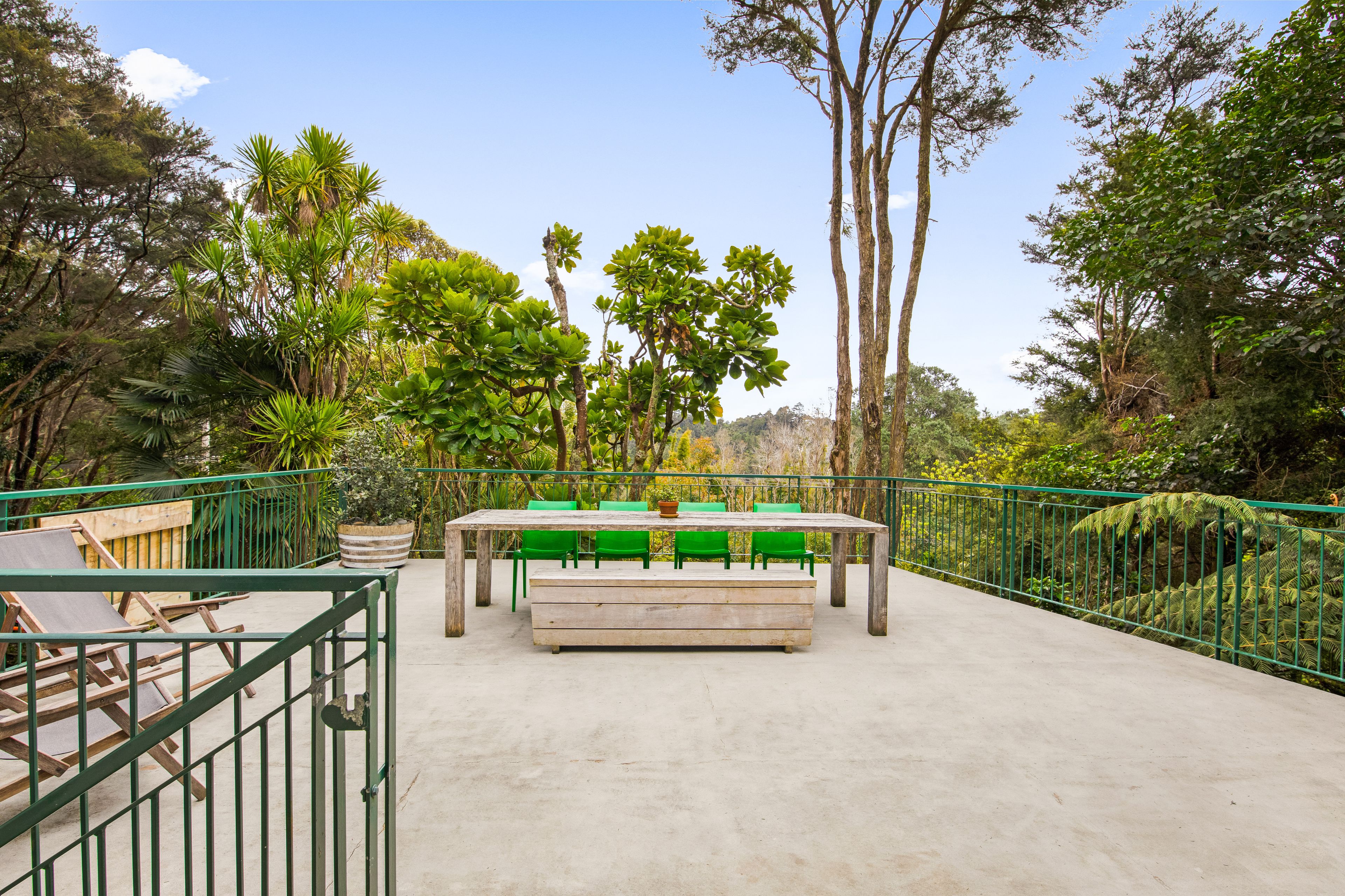 722 West Coast Road, Oratia, Waitakere City