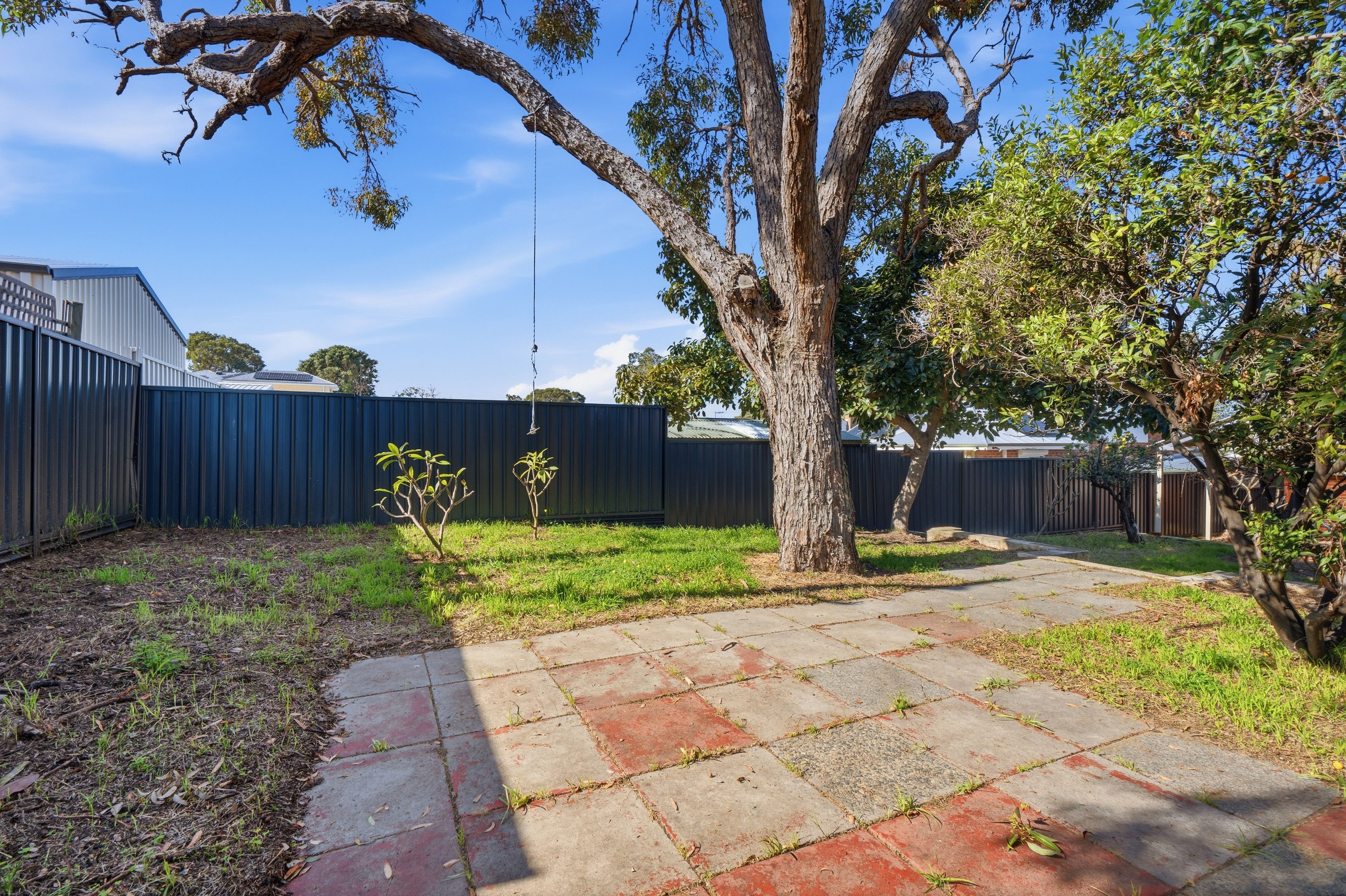 12 Bawdan Street — photo 26 of 30