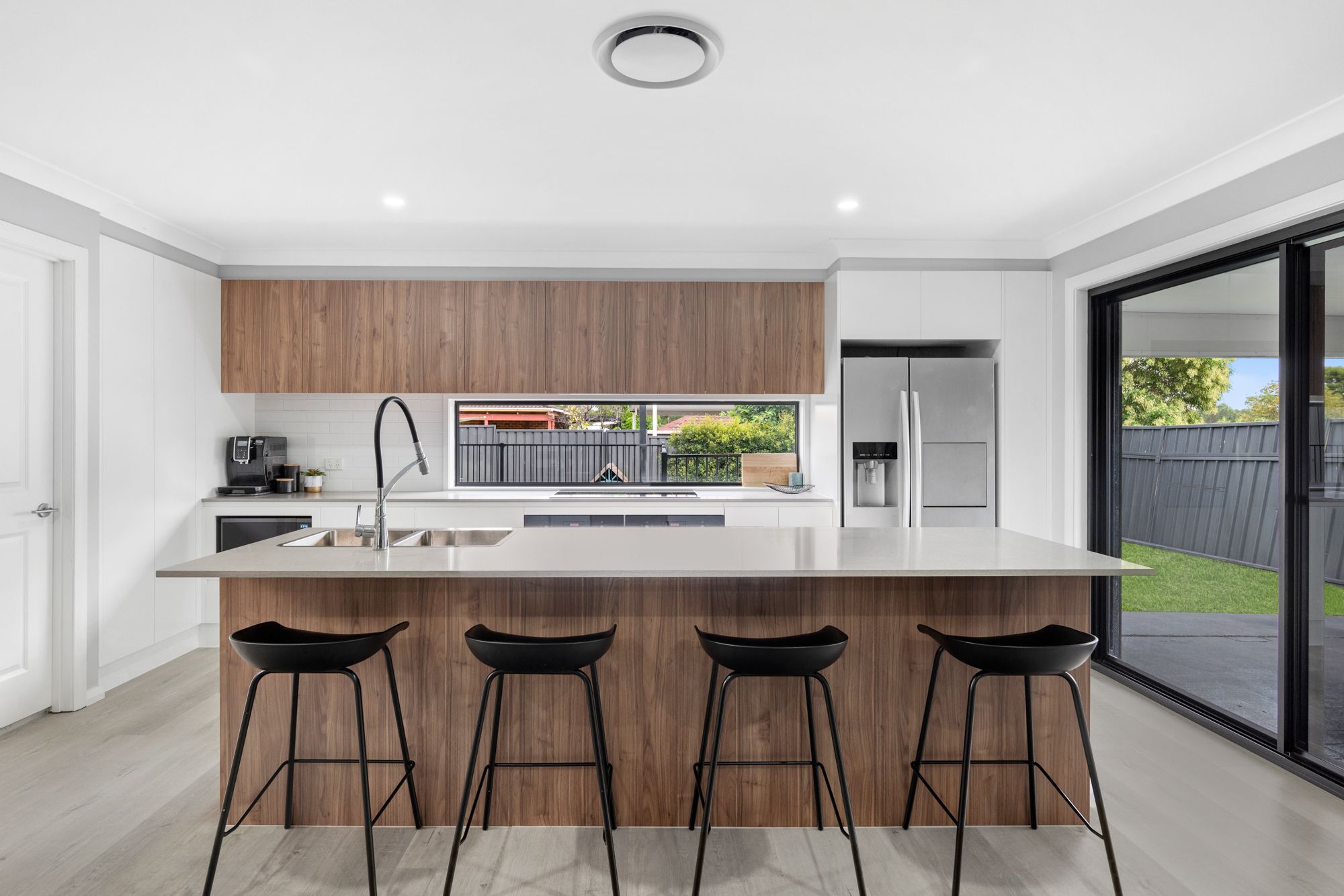 17 Bushlark Place, Claremont Meadows, NSW 2747