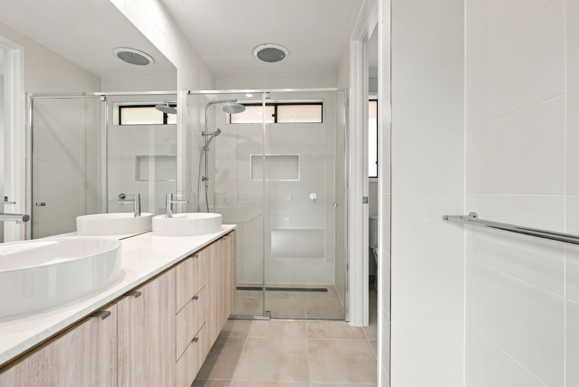 31 Alpine Crescent — photo 7 of 12