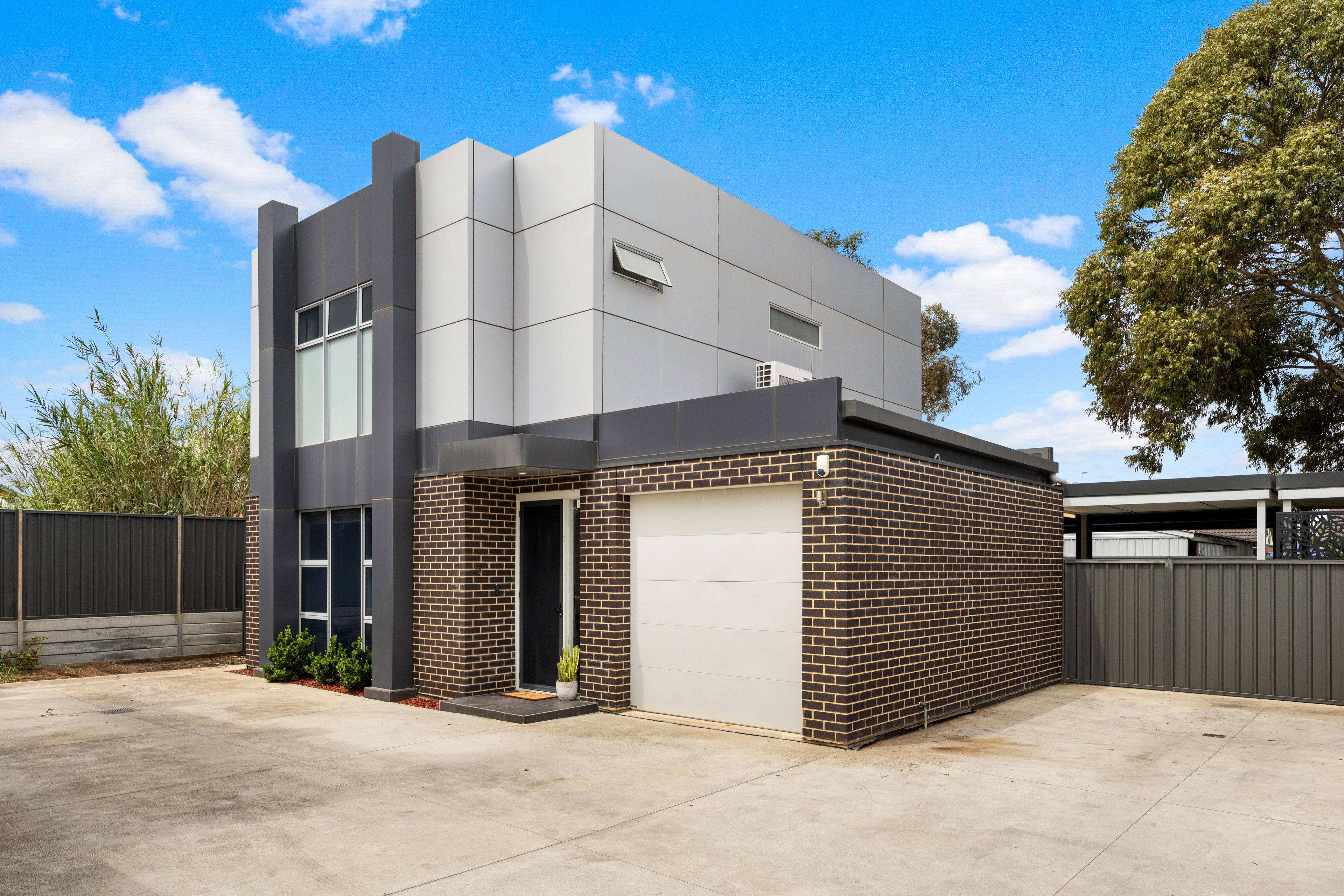 5/16 Spring Street — photo from Ray White Port Adelaide