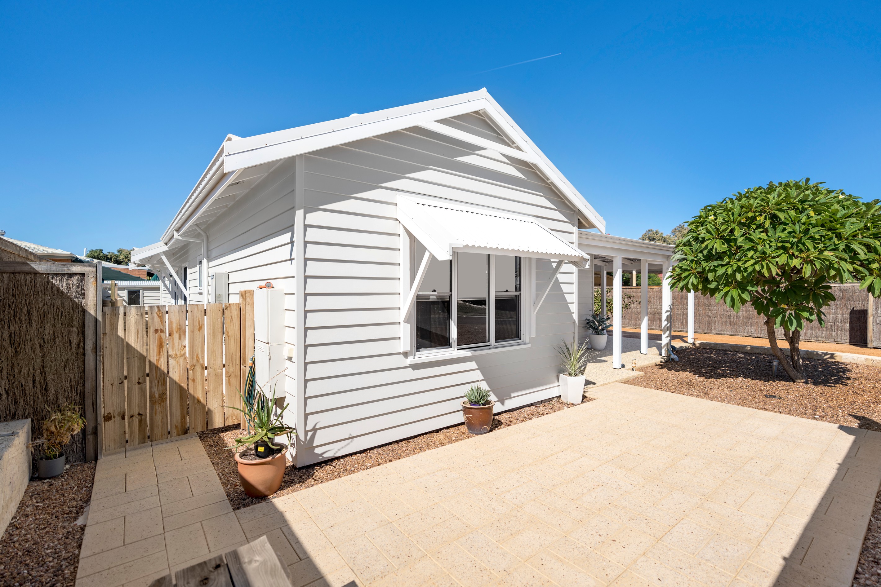 4 Fuller Street, Bluff Point, WA 6530