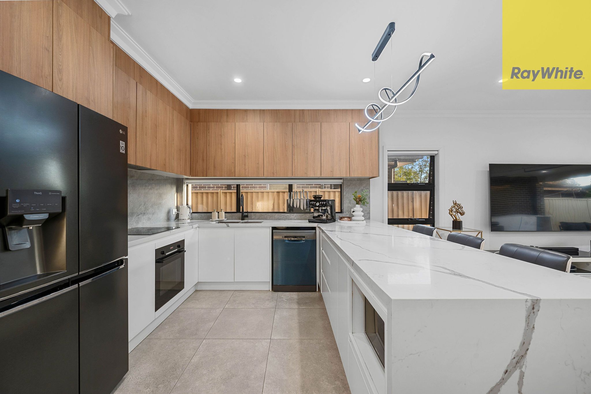 3 Tracey Street — photo 8 of 22