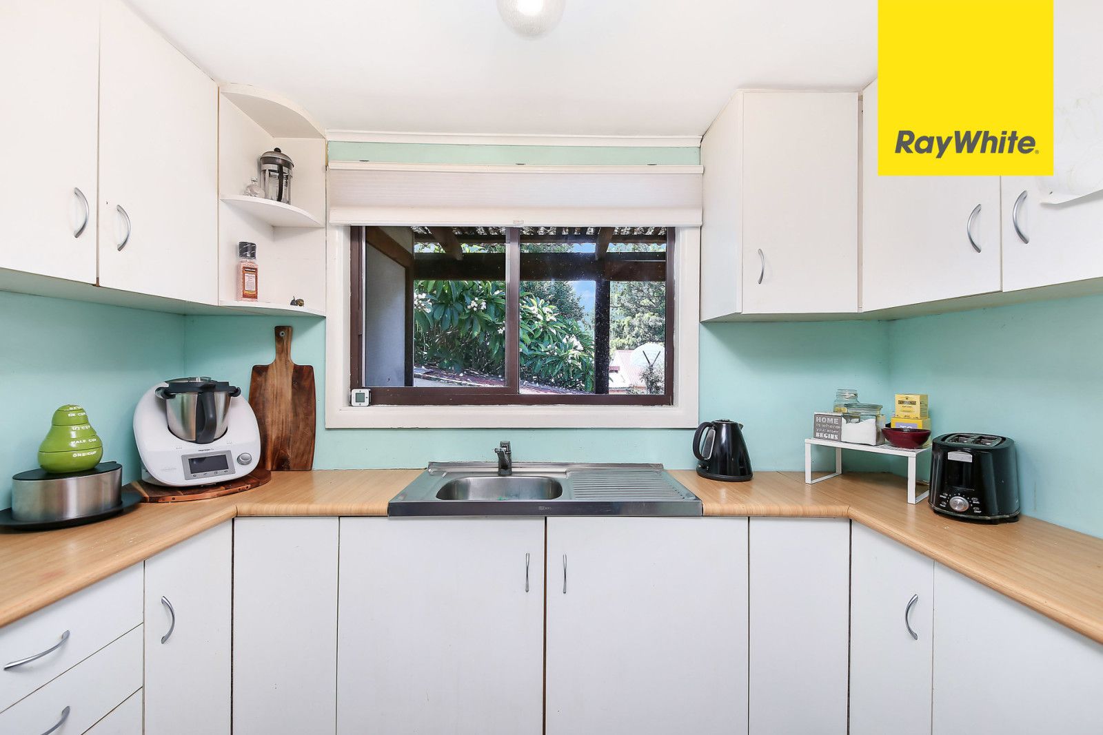 62 Henry Lawson Drive, Peakhurst, NSW 2210