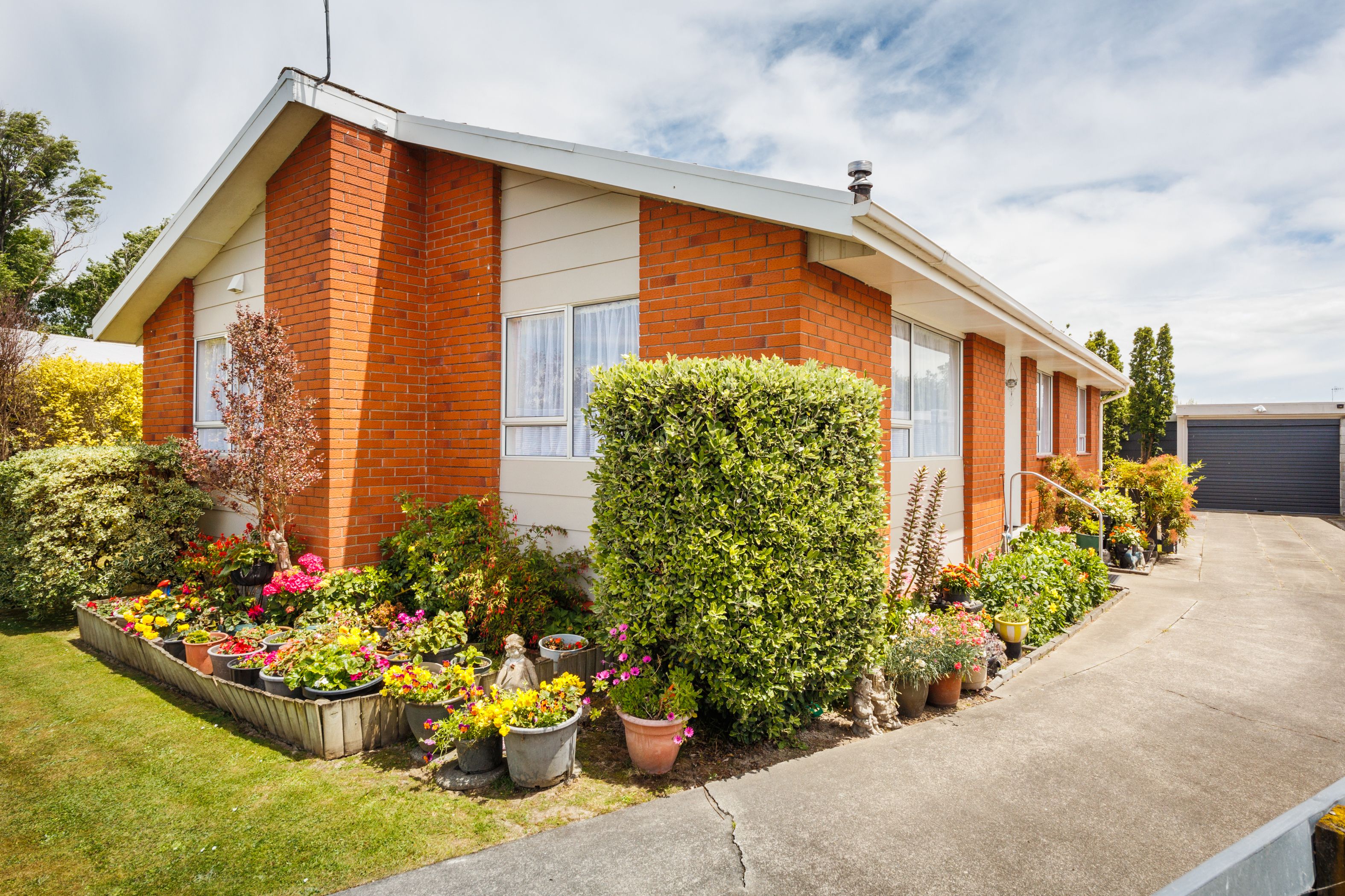 20 Rutland Place, Milson, Palmerston North City 4414 Sold House Ray