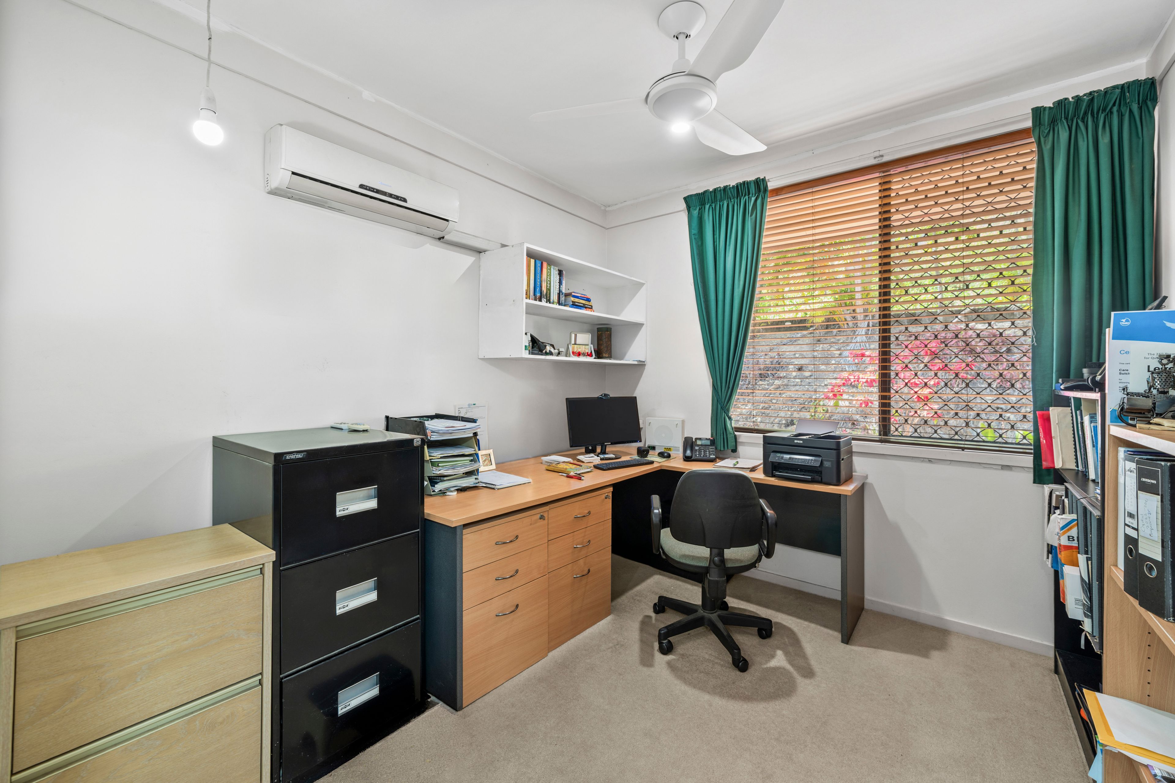 41 Helensvale Road — photo 15 of 30