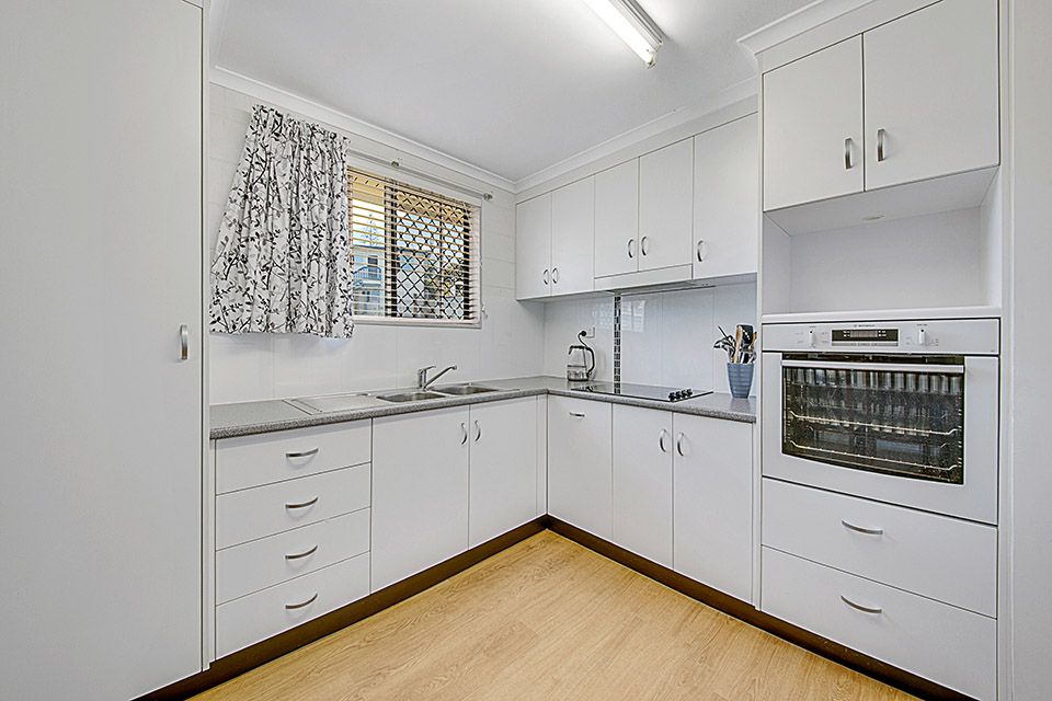 3 Anderson Street, Clinton, QLD 4680