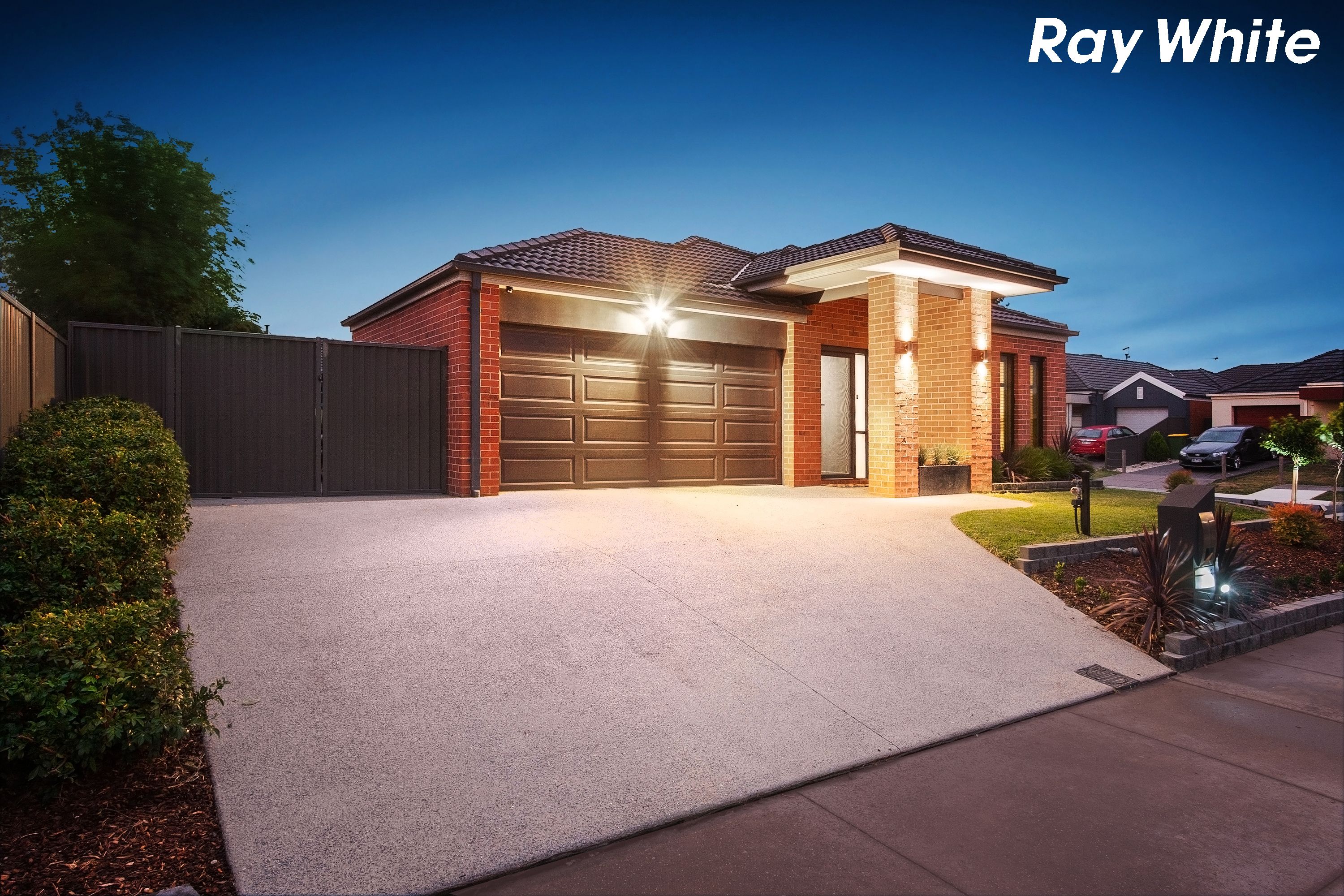 3 Downing Square, Pakenham, VIC 3810
