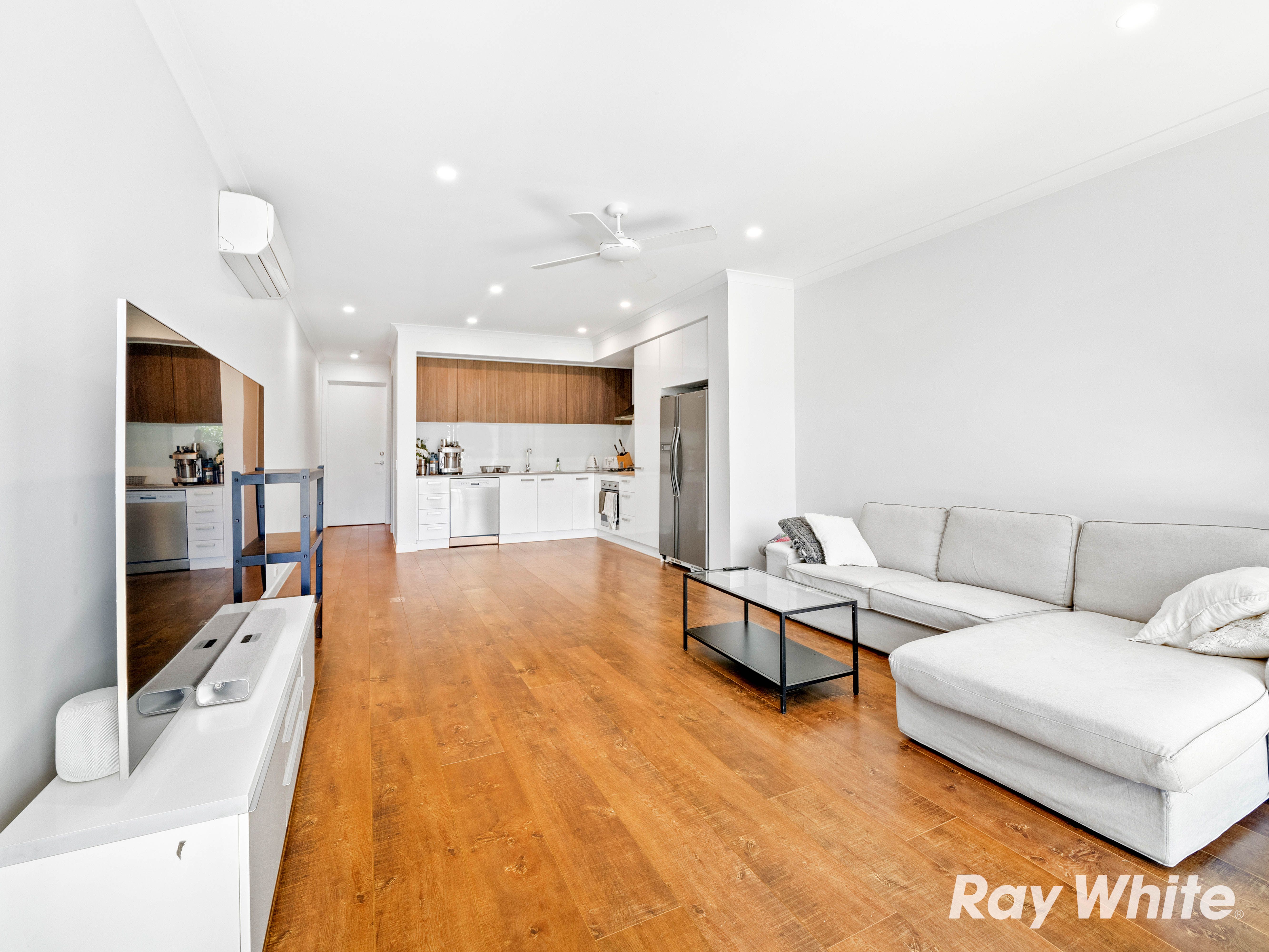 25 The Corso, North Lakes QLD 4509