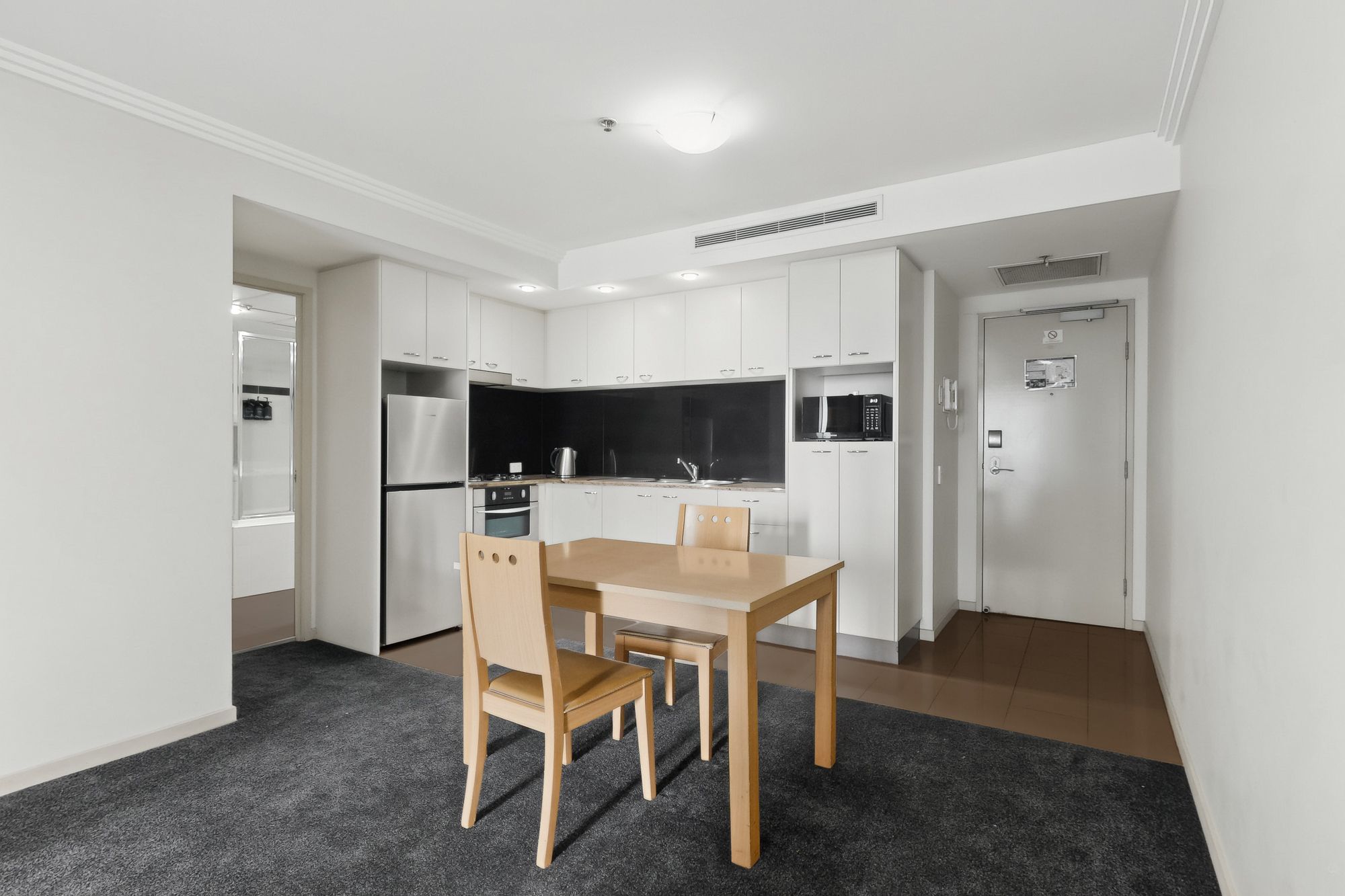 2807/70 Mary Street — photo 6 of 15