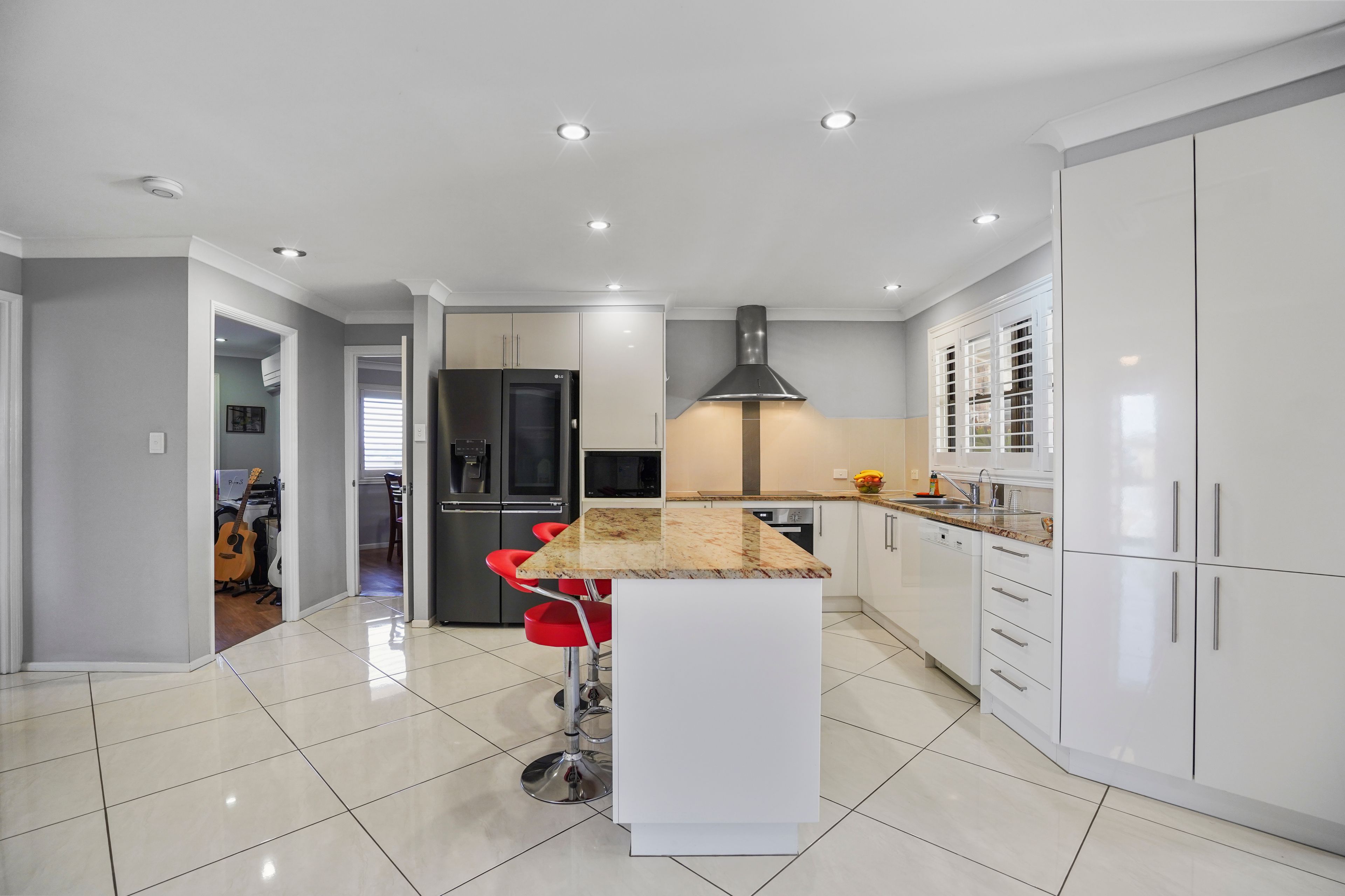 824 Ipswich-Boonah Road — photo 5 of 28